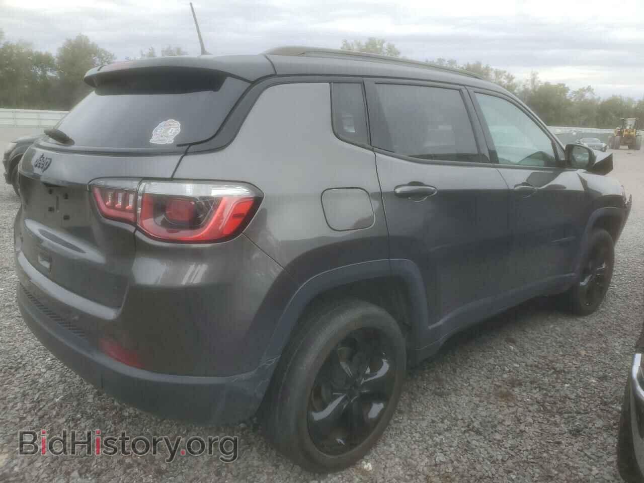 2018 JEEP COMPASS - VIN: 3C4NJDBB1JT480336 - Фото 3