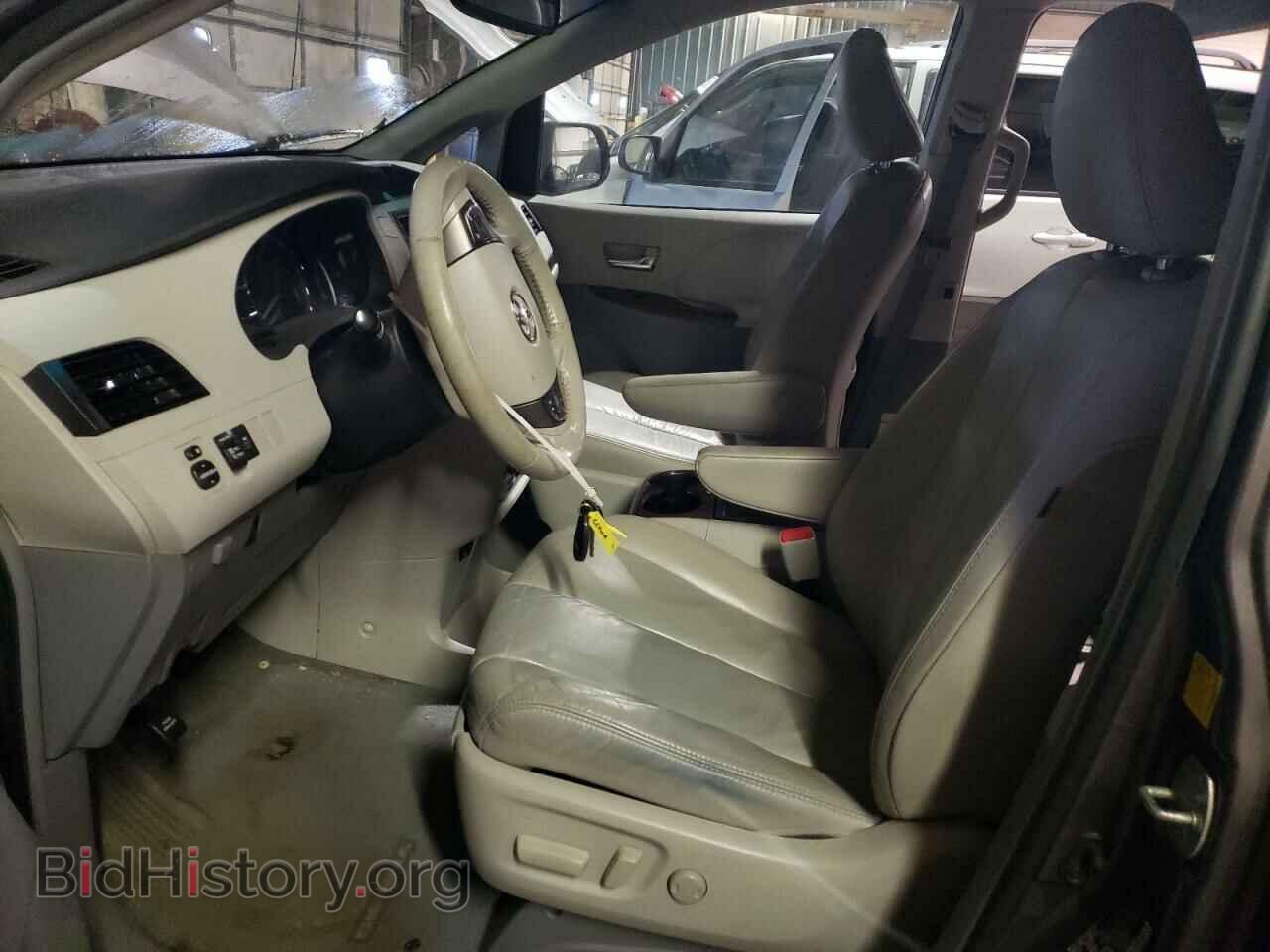 2011 TOYOTA All Models - VIN: 5TDDK3DC6BS021081 - Фото 7