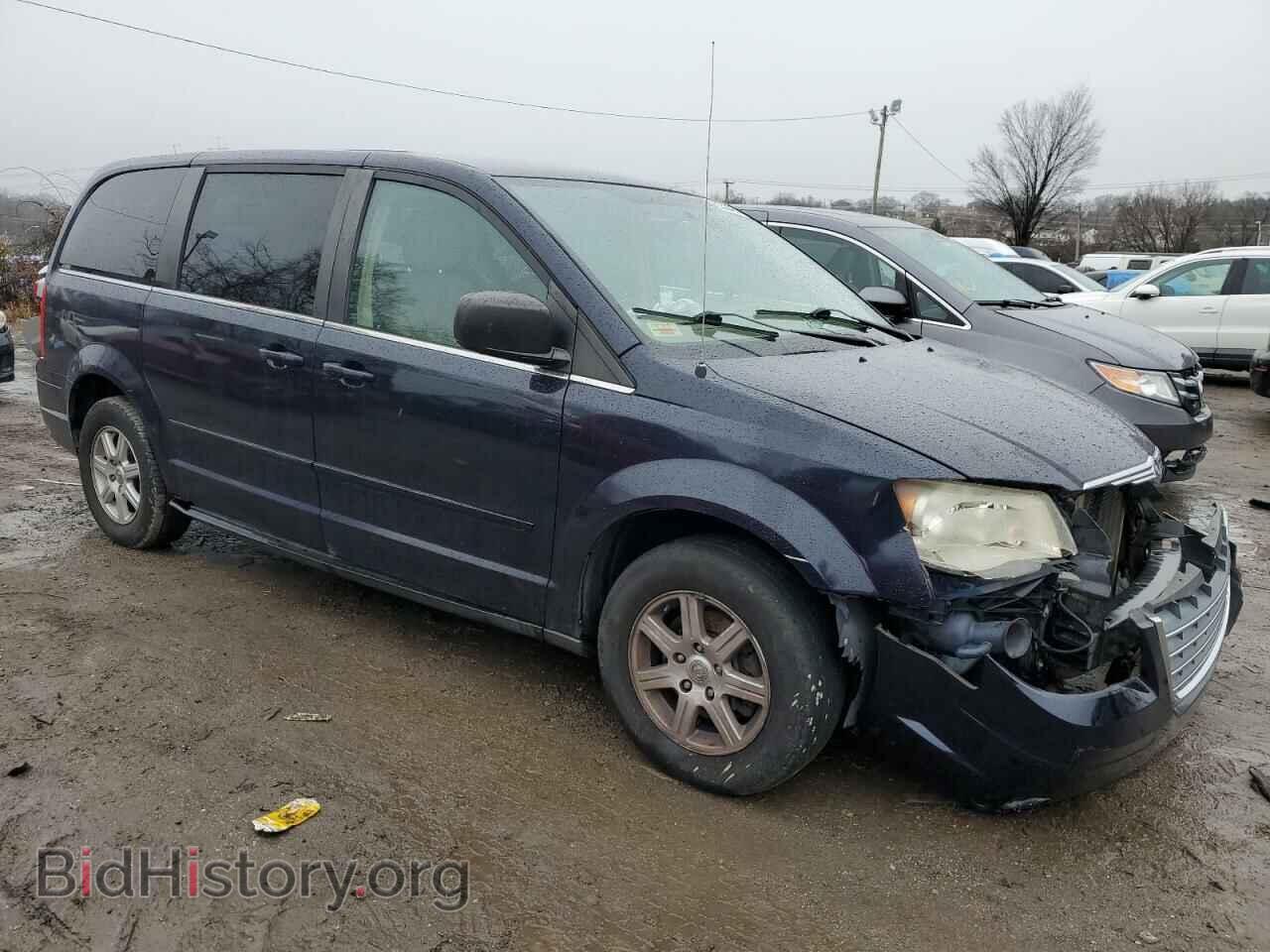 2010 CHRYSLER MINIVAN - VIN: 2A4RR2D18AR404662 - Фото 4