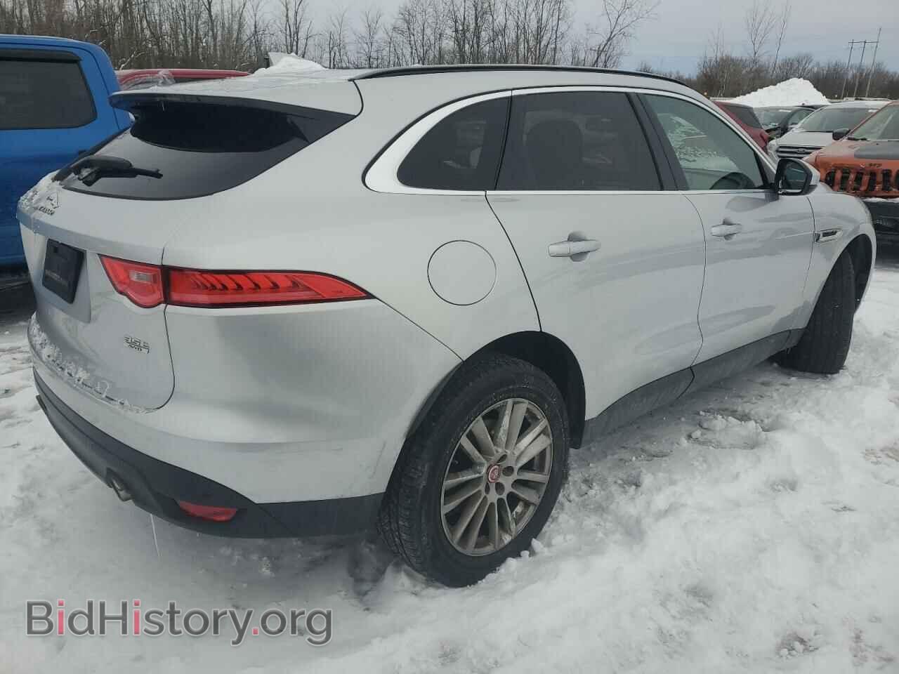 2017 JAGUAR F-PACE - VIN: SADCK2BV9HA895400 - Фото 3