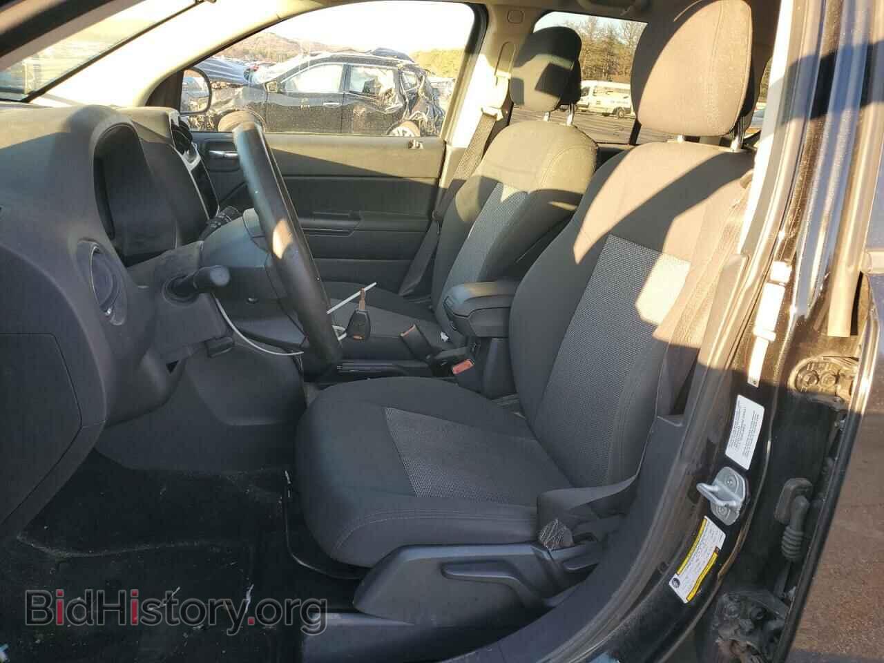 2010 JEEP COMPASS - VIN: 1J4NT4FB0AD589844 - Фото 7