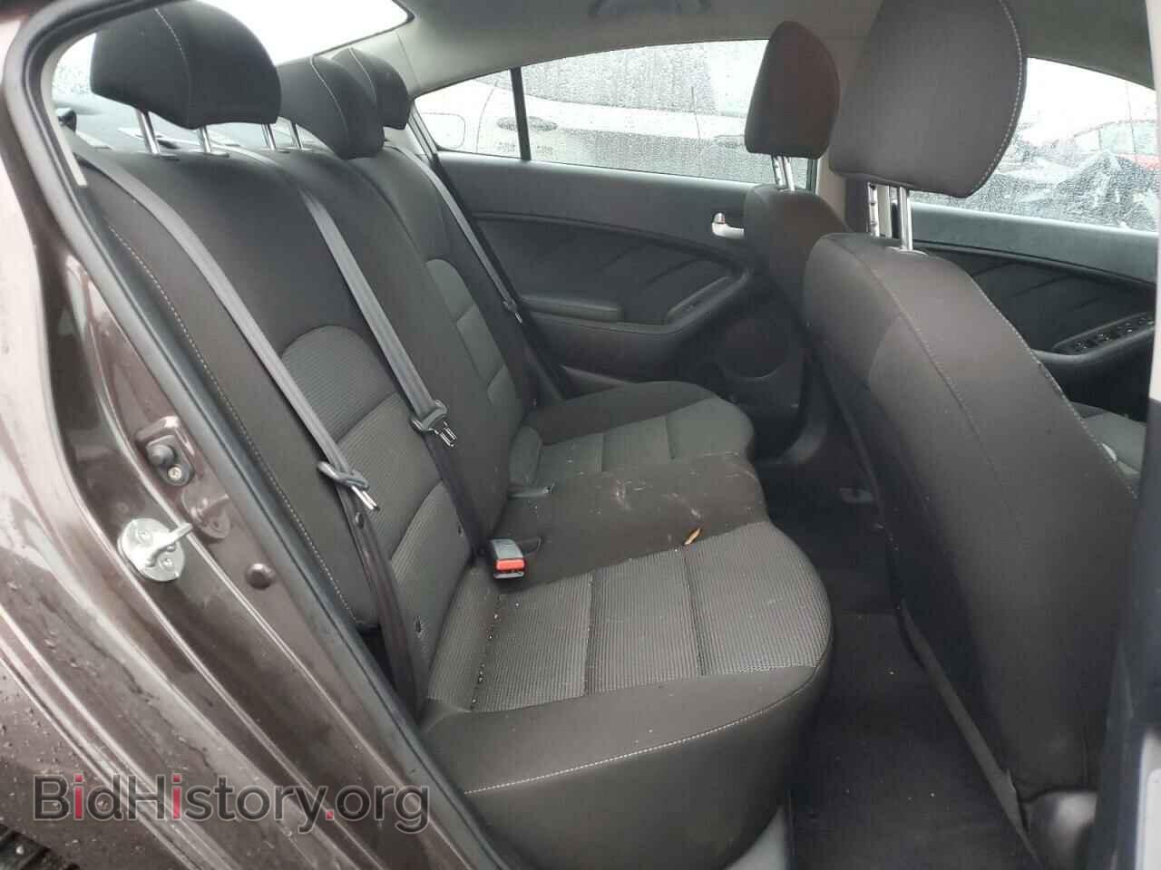 2017 KIA FORTE - VIN: 3KPFK4A73HE120983 - Фото 10