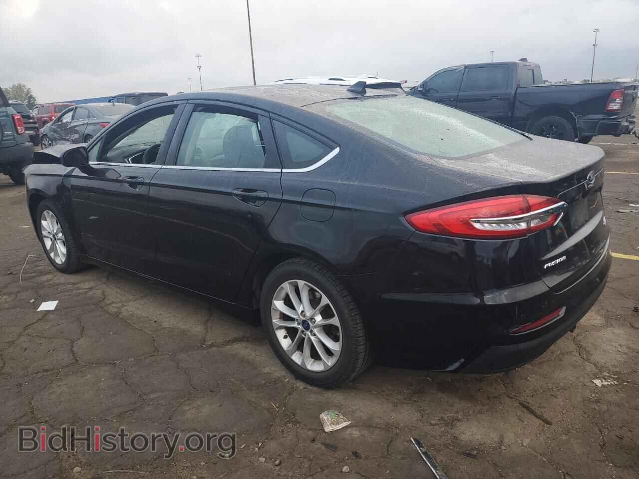 2019 FORD FUSION - VIN: 3FA6P0HD2KR215126 - Фото 2