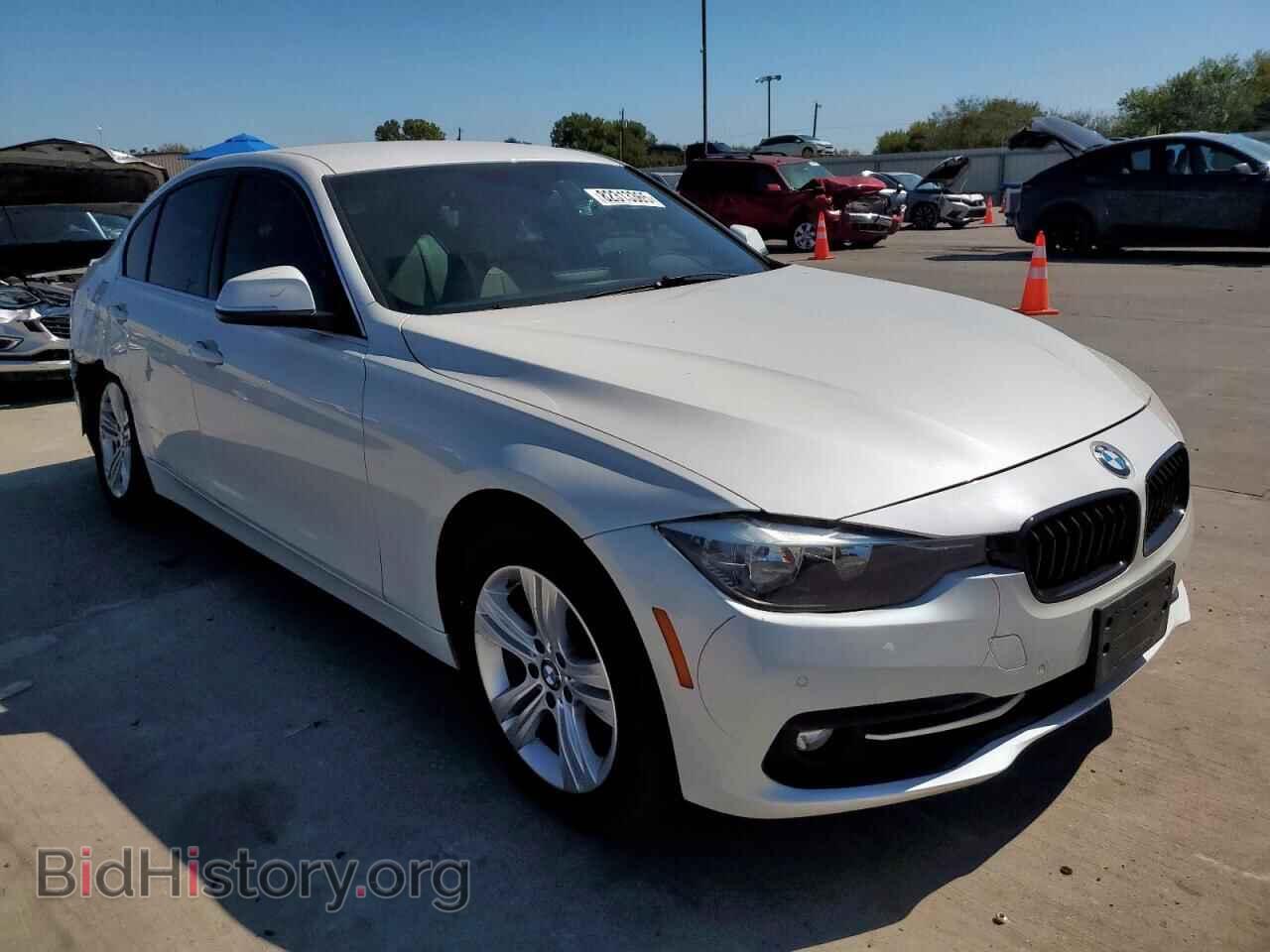 2017 BMW 3 SERIES - VIN: WBA8B9G52HNU51140 - Фото 4