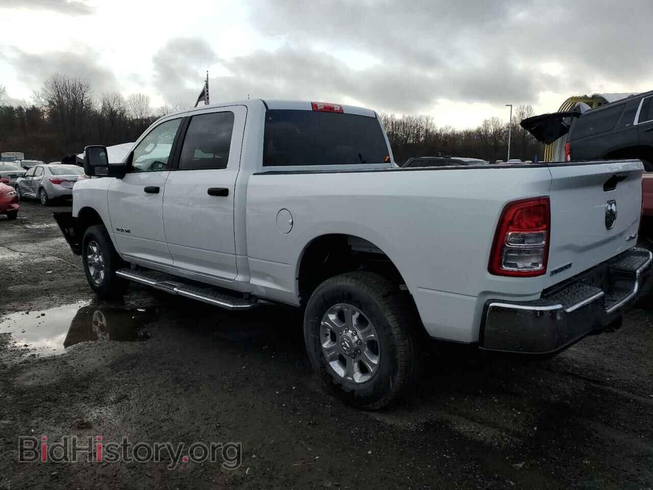 2024 RAM 2500 - VIN: 3C6UR5DJ8RG364917 - Фото 2
