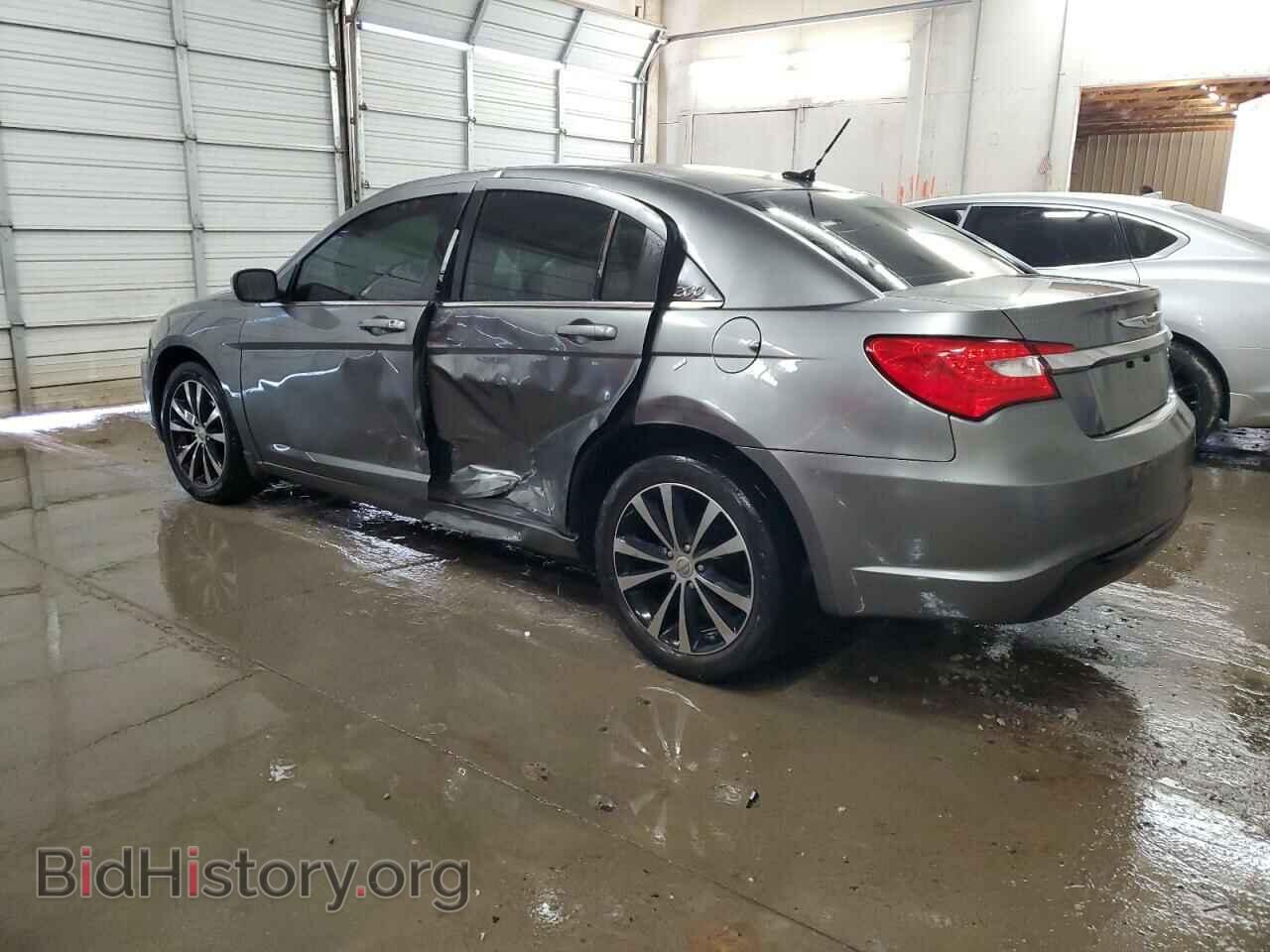 2013 CHRYSLER 200 - VIN: 1C3CCBBB1DN699098 - Фото 2