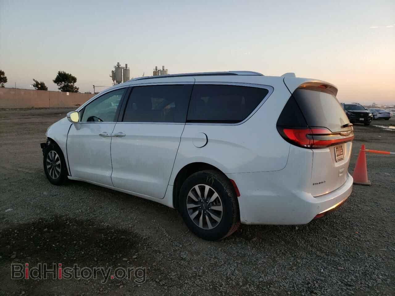 2021 CHRYSLER PACIFICA - VIN: 2C4RC1BGXMR525982 - Photo 2