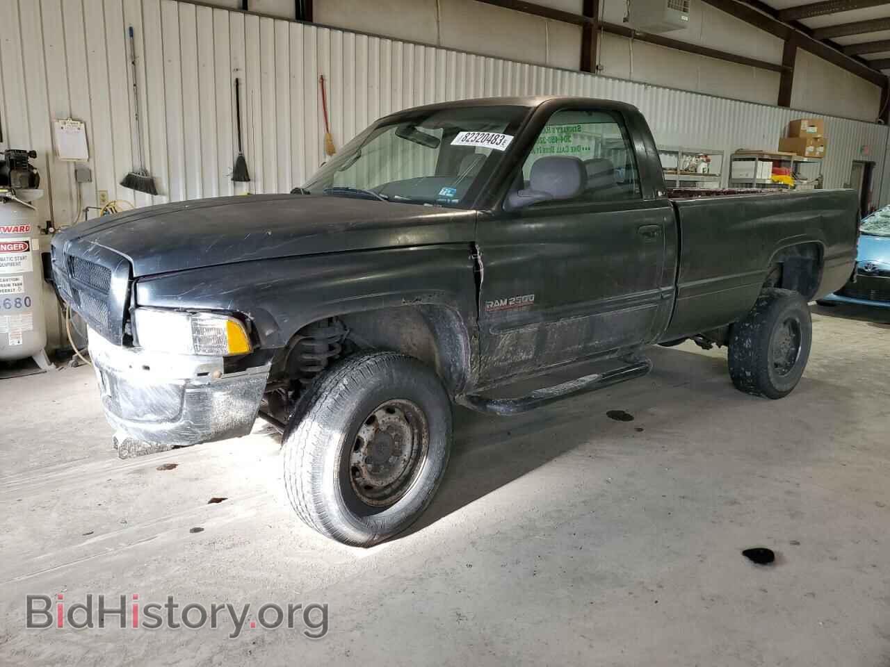 Photo 3B7KF2661YM212560 - DODGE All Models 2000