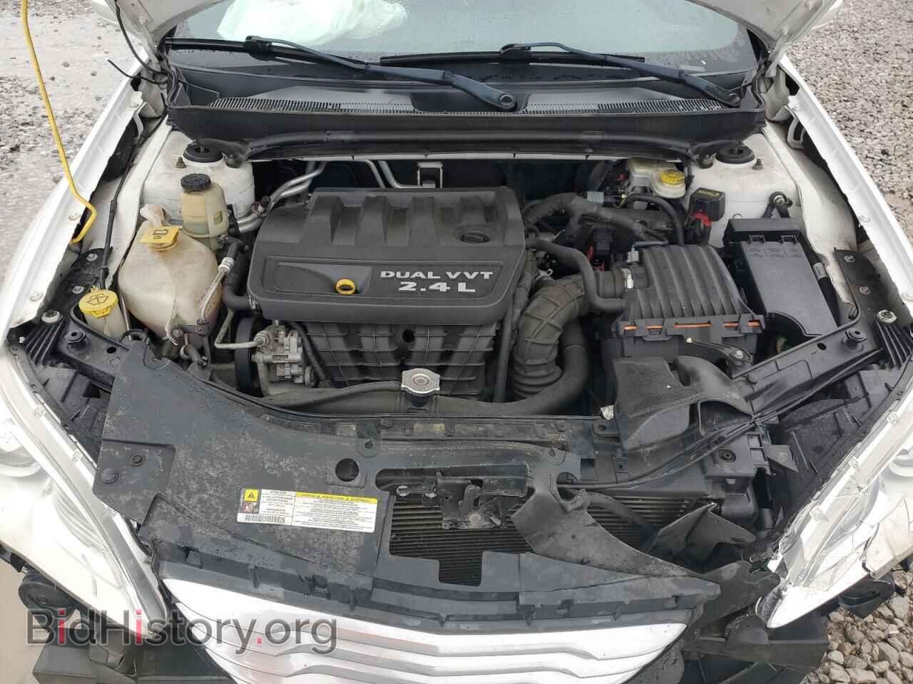 2013 CHRYSLER 200 - VIN: 1C3CCBBB1DN768372 - Фото 11