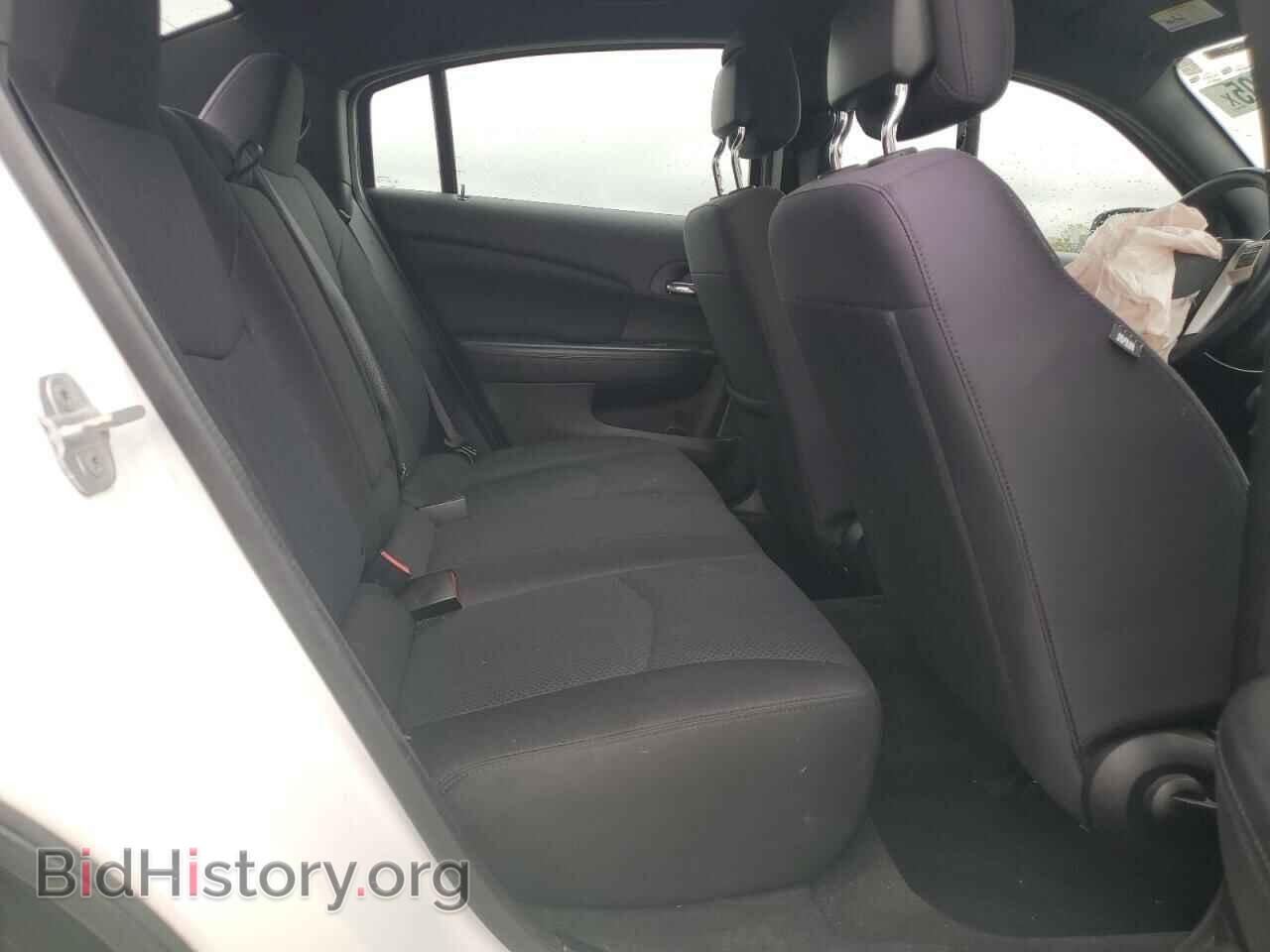 2013 CHRYSLER 200 - VIN: 1C3CCBBB1DN768372 - Фото 10