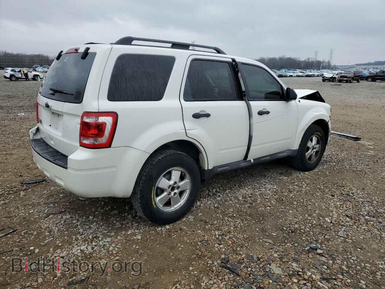 2012 FORD ESCAPE - VIN: 1FMCU0D75CKB56824 - Фото 3