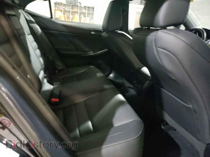 2014 Lexus IS (VIN JTHCE1D23E5000194) — photo 10 of 12