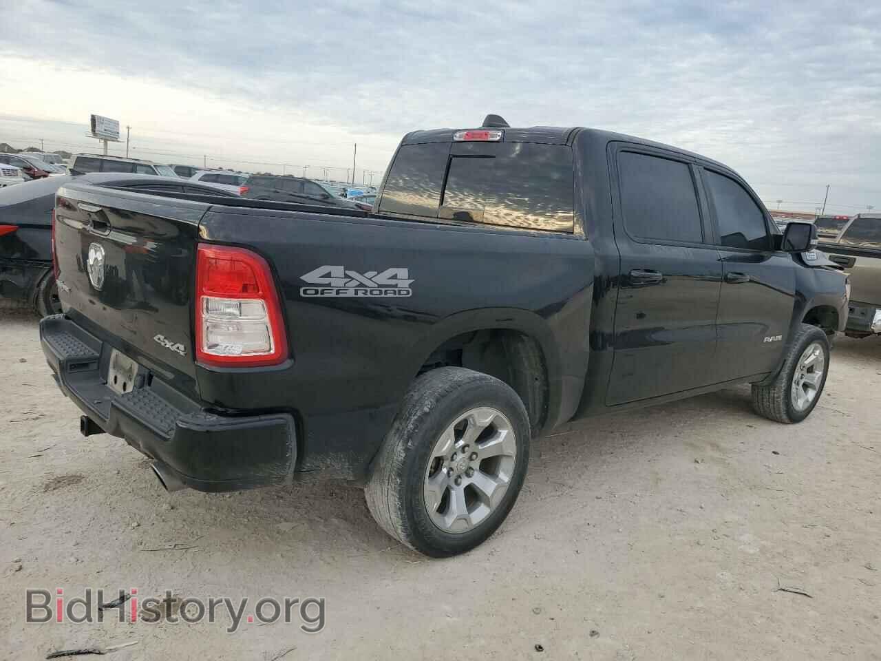 2020 RAM 1500 - VIN: 1C6SRFFT9LN161819 - Фото 3
