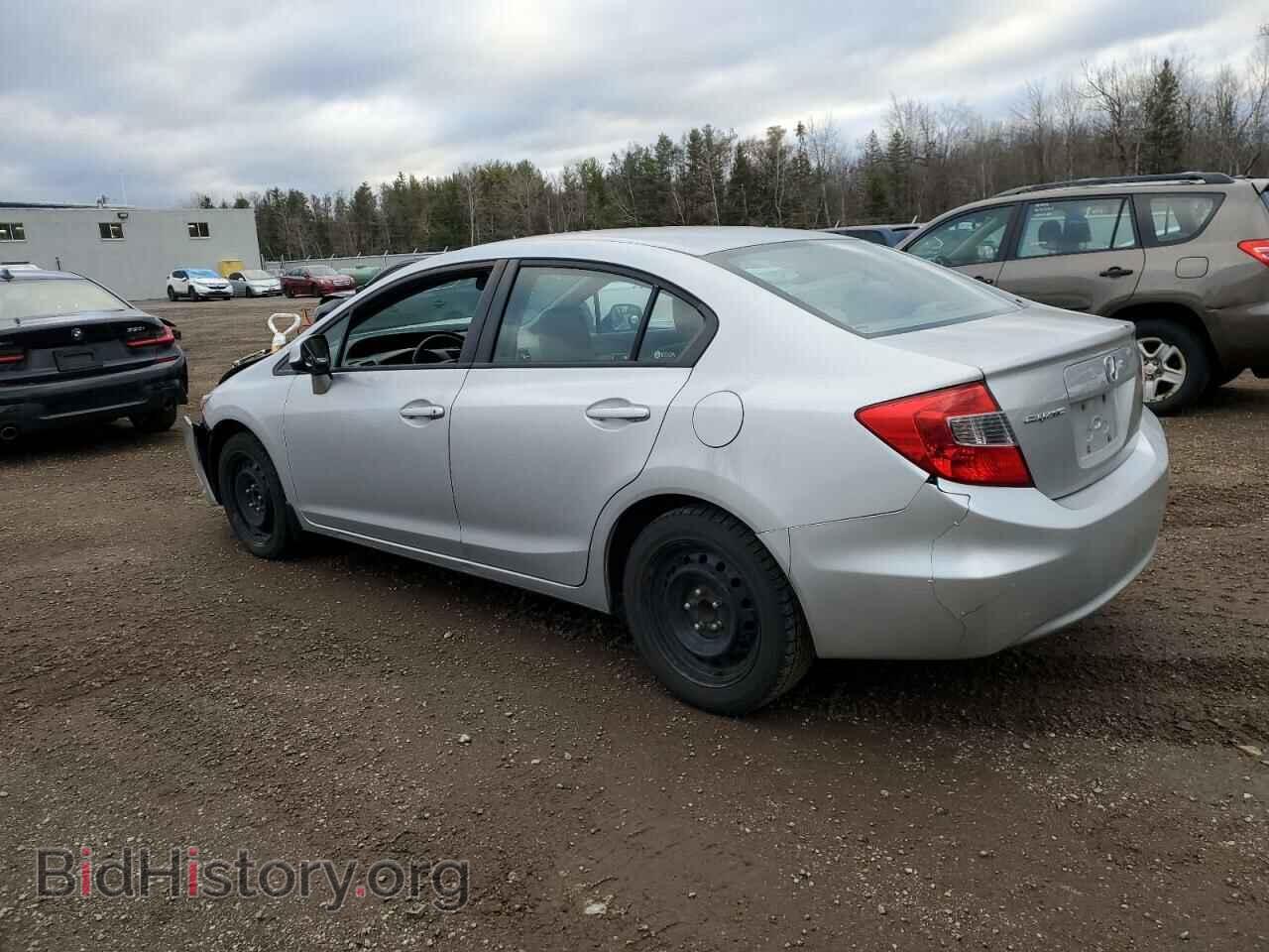 2012 HONDA CIVIC - VIN: 2HGFB2F58CH060418 - Фото 2