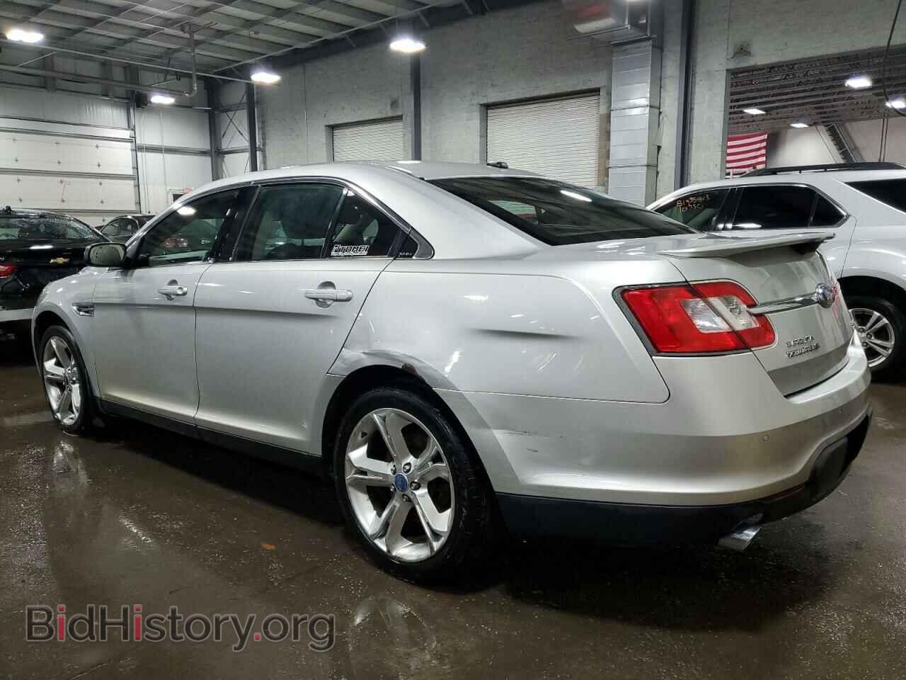 2010 FORD TAURUS - VIN: 1FAHP2KT5AG124555 - Photo 2