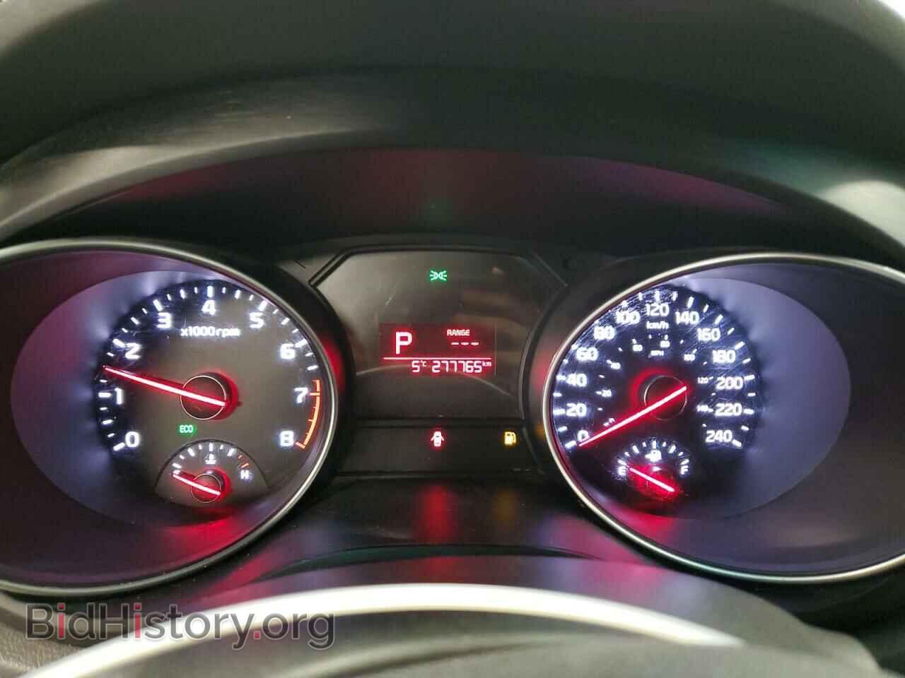 2015 KIA All Models - VIN: KNDMB5C17F6056360 - Фото 9