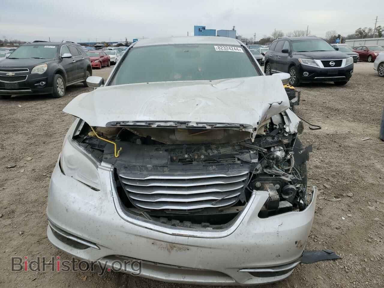 2011 CHRYSLER 200 - VIN: 1C3BC2FG2BN619774 - Фото 5