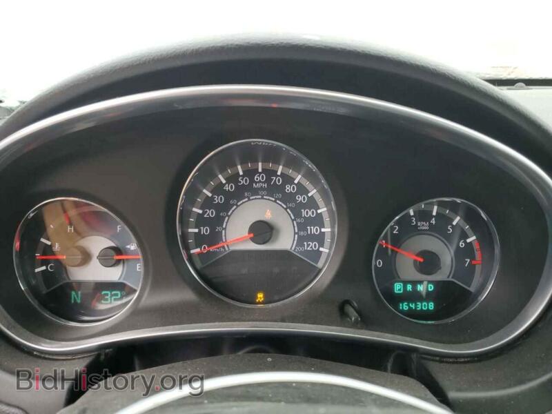 2011 Chrysler 200 (VIN 1C3BC2FG2BN619774) — фото 9 из 12