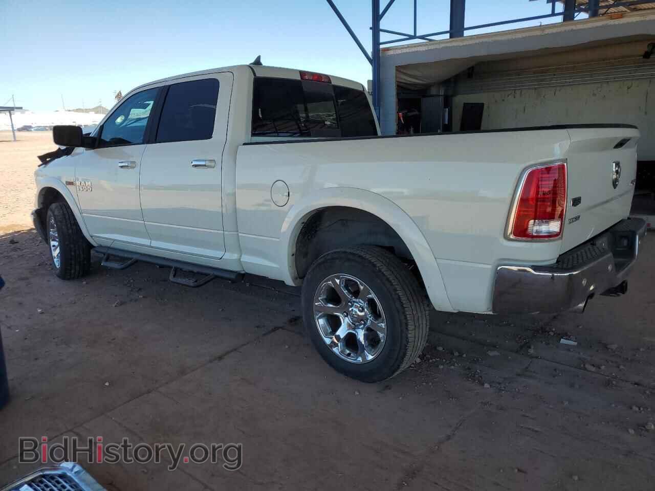 2018 RAM 1500 - VIN: 1C6RR7VM6JS258313 - Фото 2