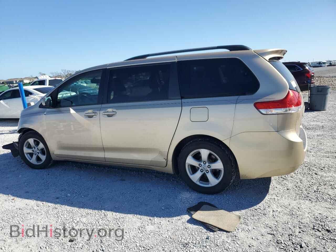 2012 TOYOTA All Models - VIN: 5TDKK3DC9CS276333 - Фото 2