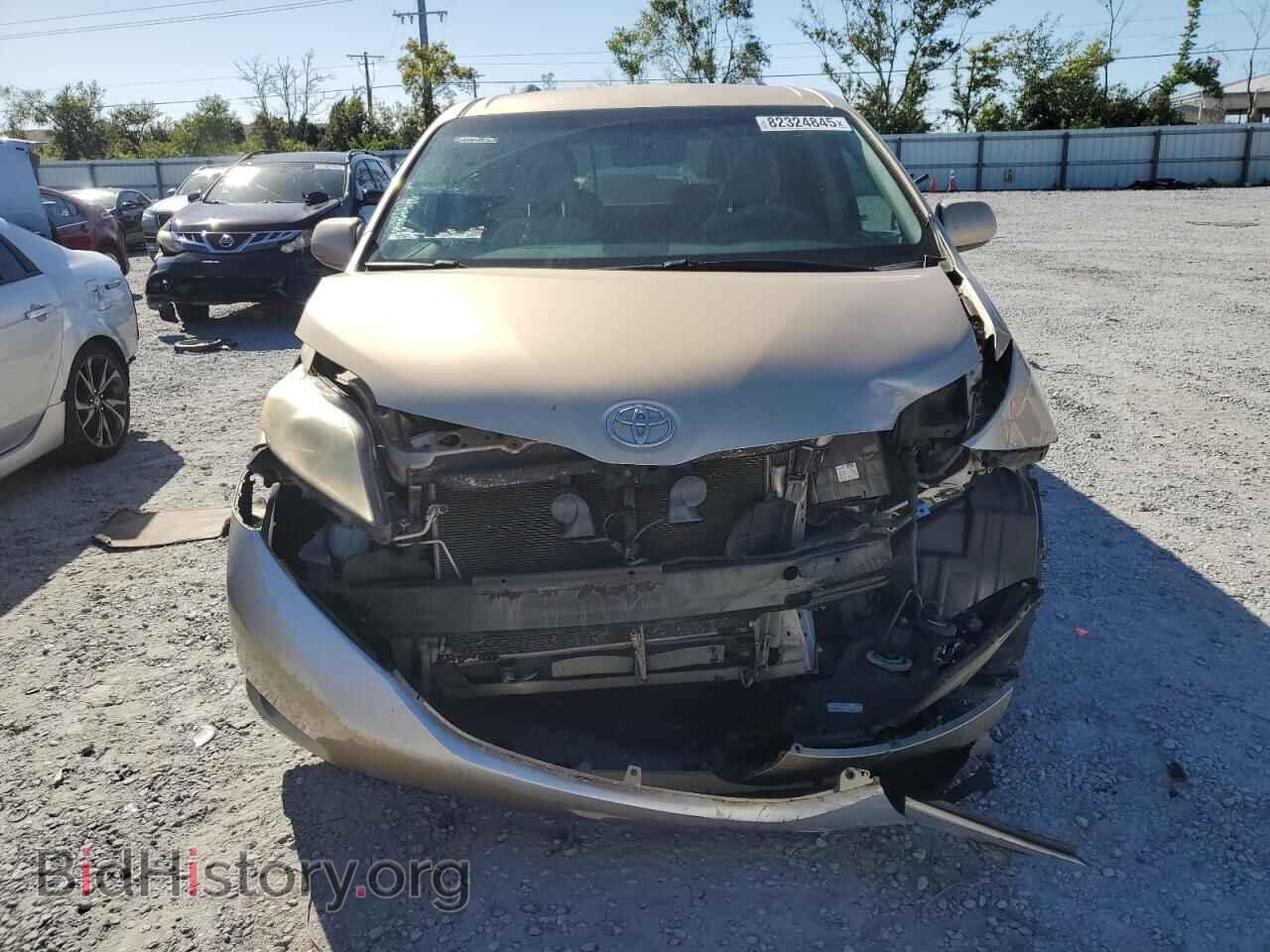 2012 TOYOTA All Models - VIN: 5TDKK3DC9CS276333 - Фото 5