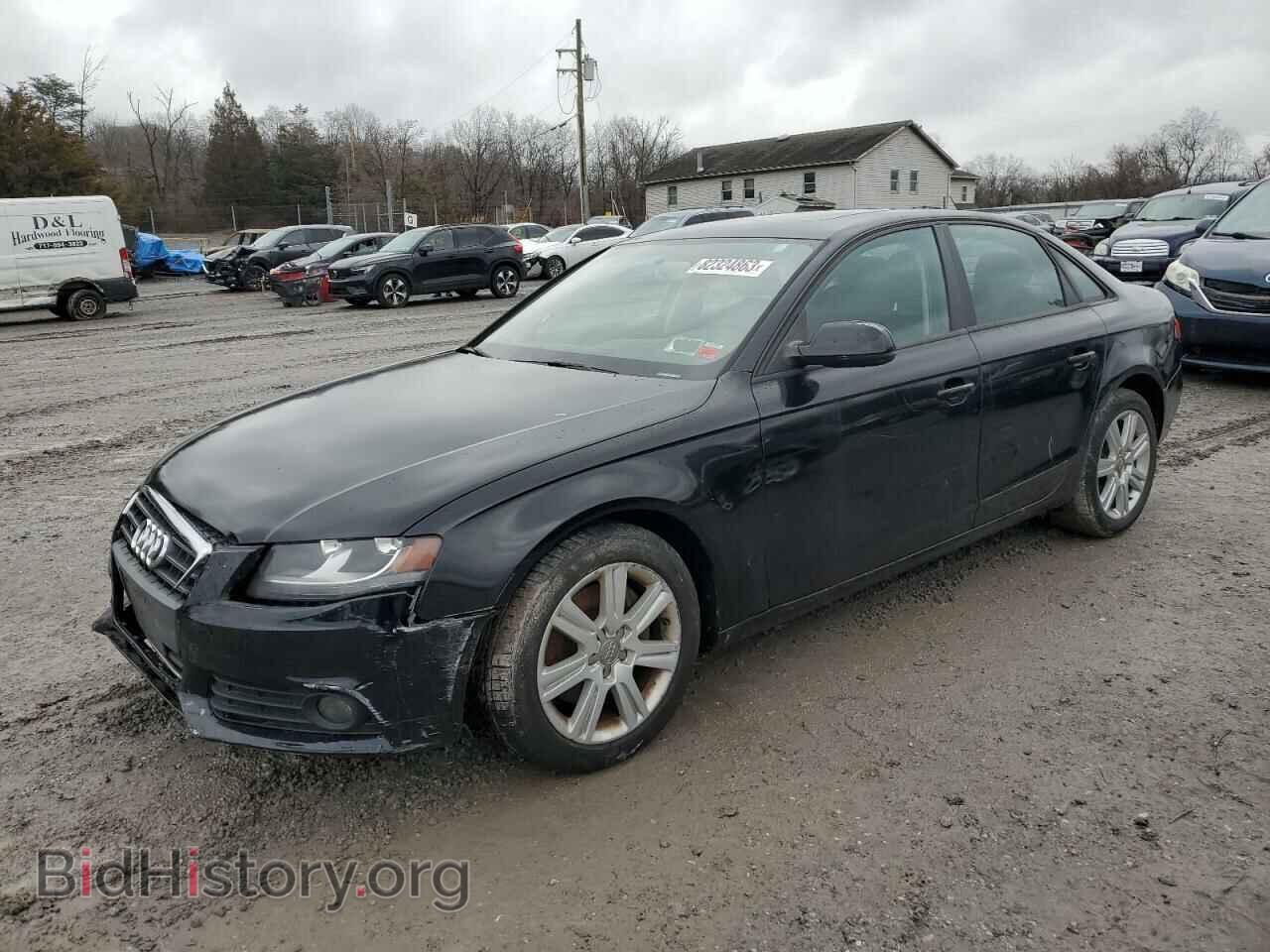 Фотография WAUBFAFLXBA103158 - AUDI A4 2011
