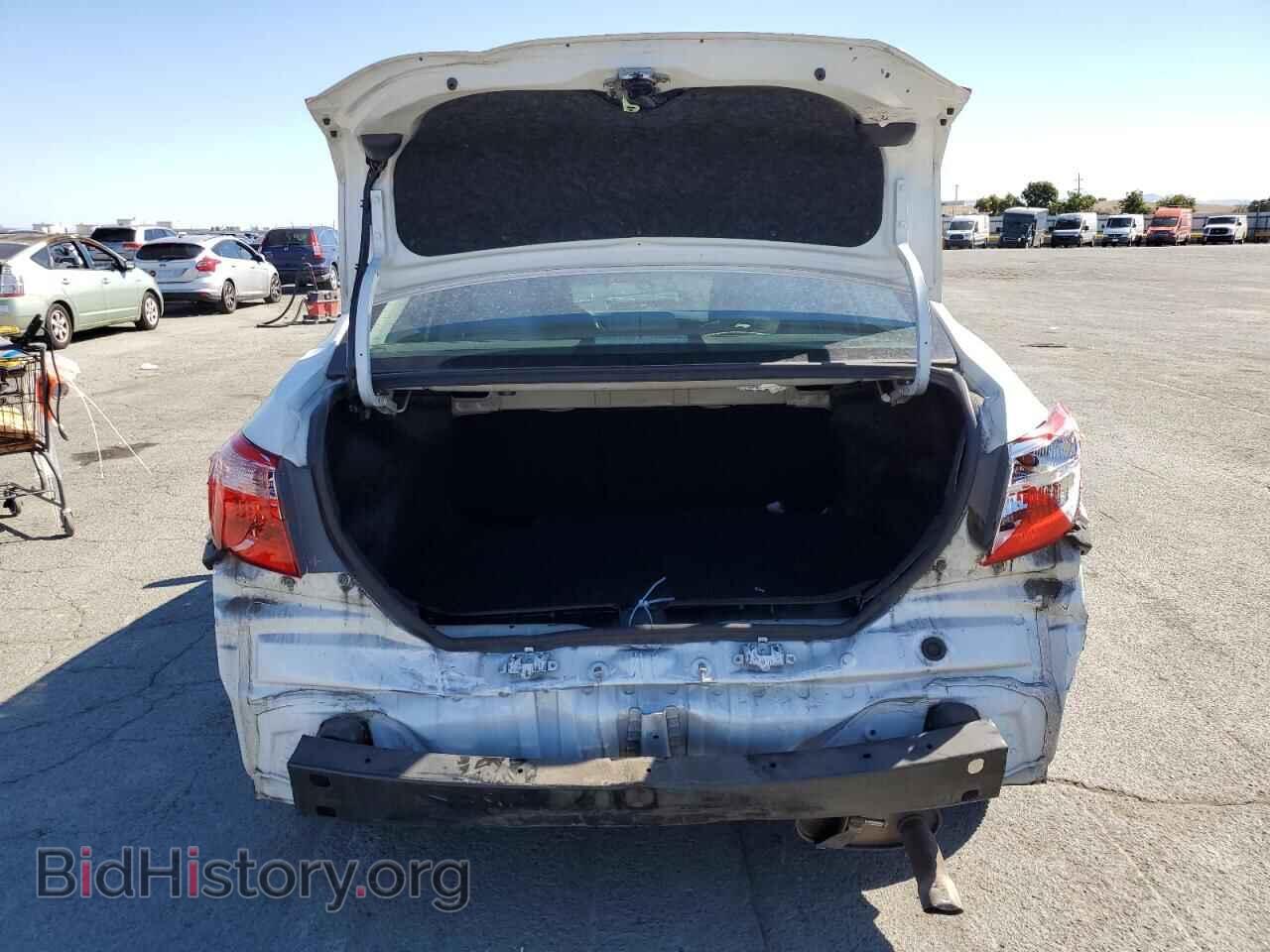 2018 TOYOTA COROLLA - VIN: 5YFBURHE2JP794993 - Фото 6