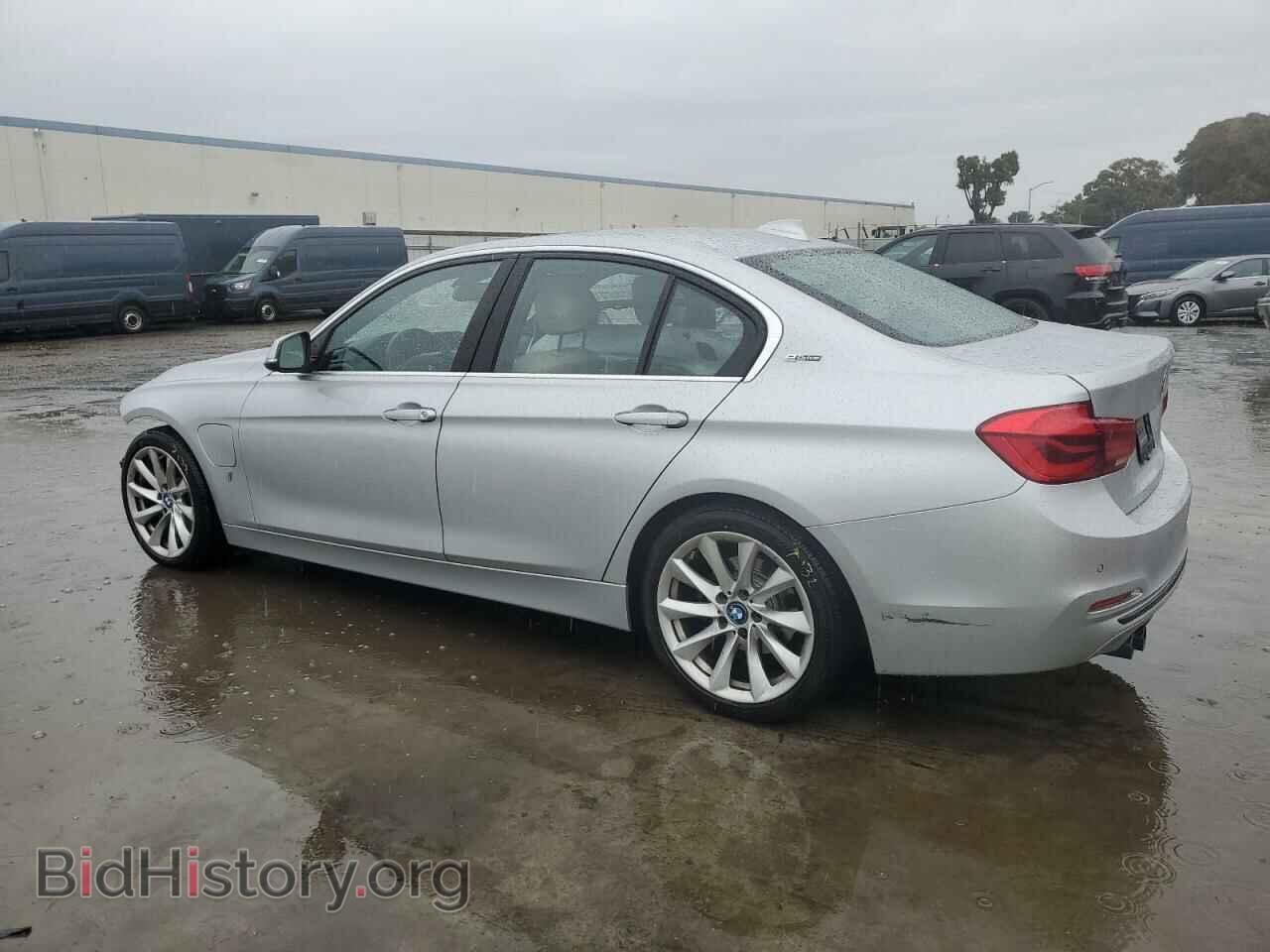 2018 BMW 3 SERIES - VIN: WBA8E1C5XJA178444 - Фото 2