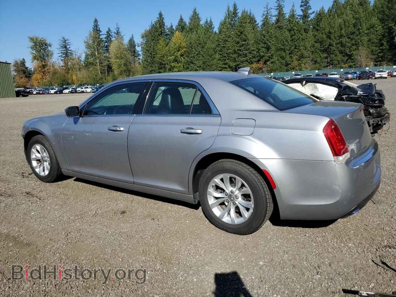 2015 CHRYSLER 300 - VIN: 2C3CCAAG7FH891676 - Фото 2