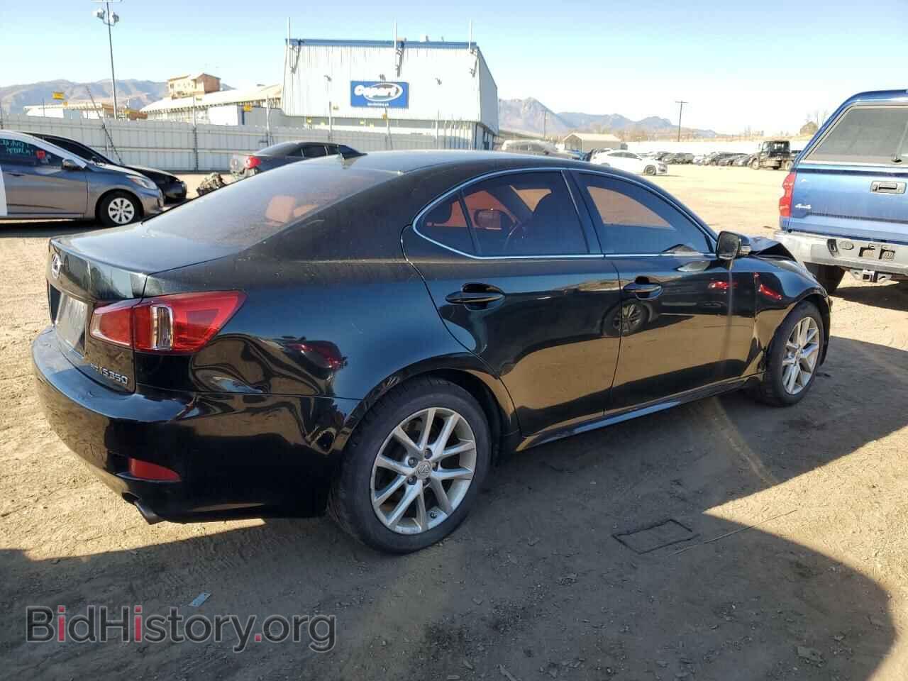2011 LEXUS IS - VIN: JTHCE5C23B5000815 - Photo 3
