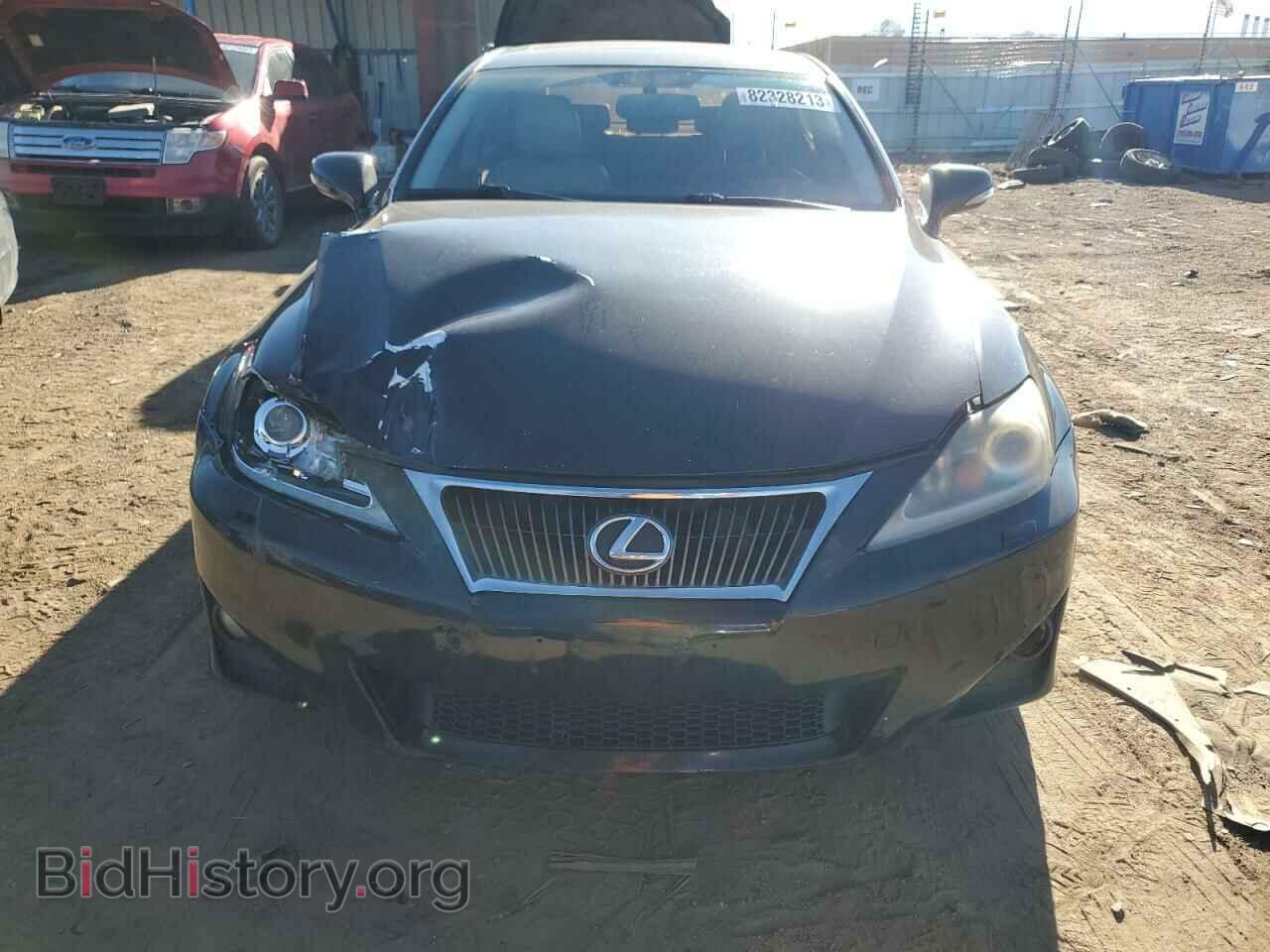 2011 LEXUS IS - VIN: JTHCE5C23B5000815 - Photo 5
