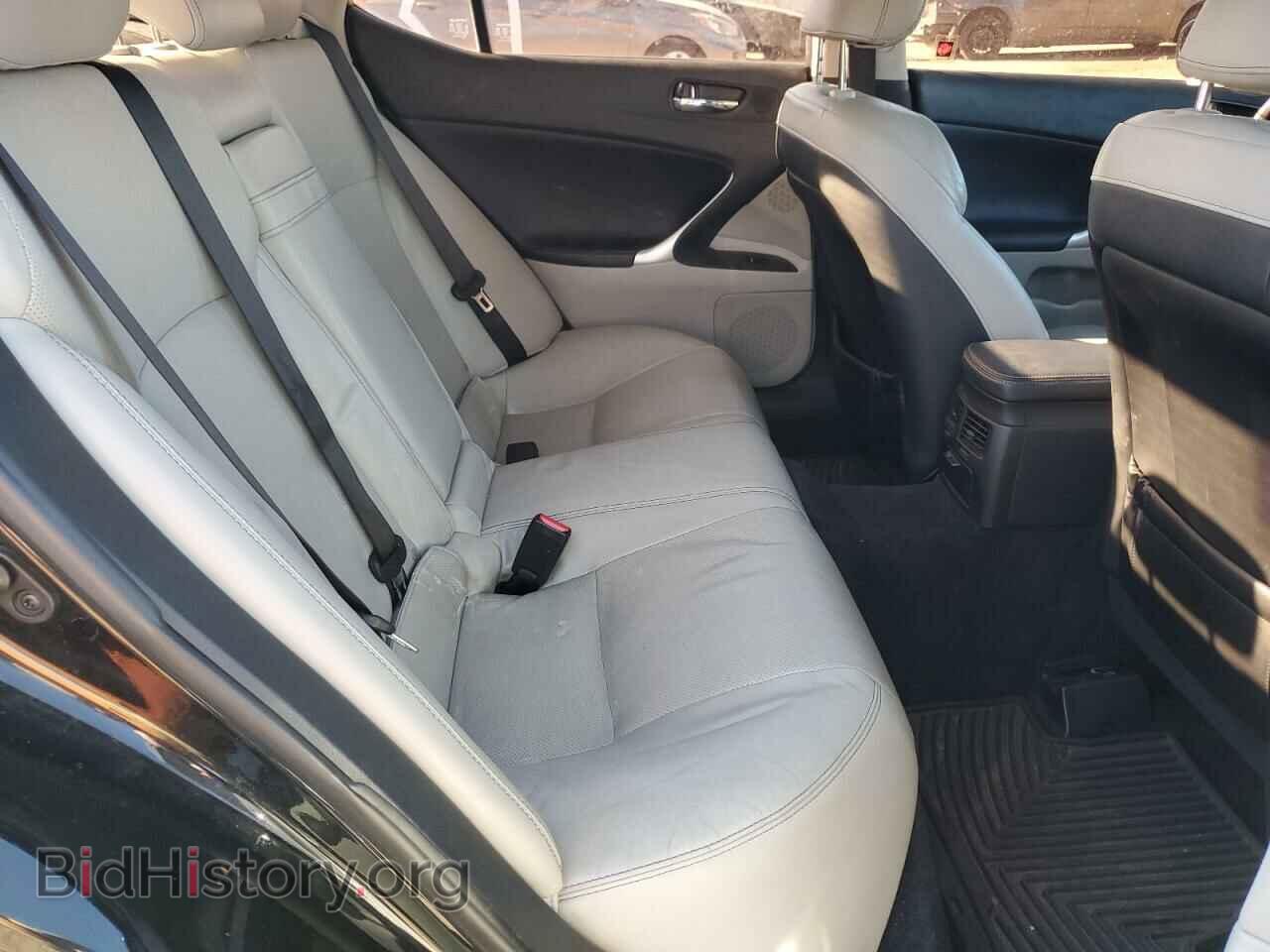 2011 LEXUS IS - VIN: JTHCE5C23B5000815 - Photo 10