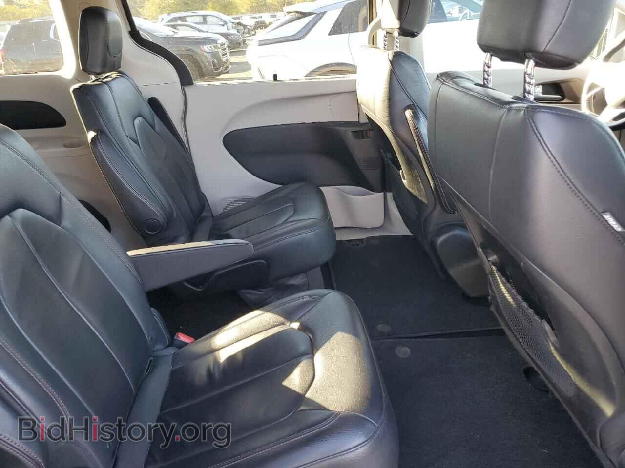 2017 CHRYSLER PACIFICA - VIN: 2C4RC1BG8HR796402 - Фото 11