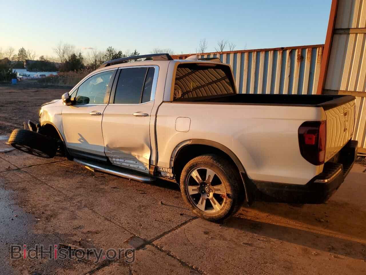 2017 HONDA RIDGELINE - VIN: 5FPYK3F57HB007386 - Фото 2