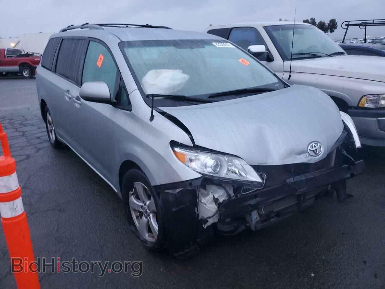 2014 TOYOTA All Models - VIN: 5TDKK3DC9ES422104 - Фото 4
