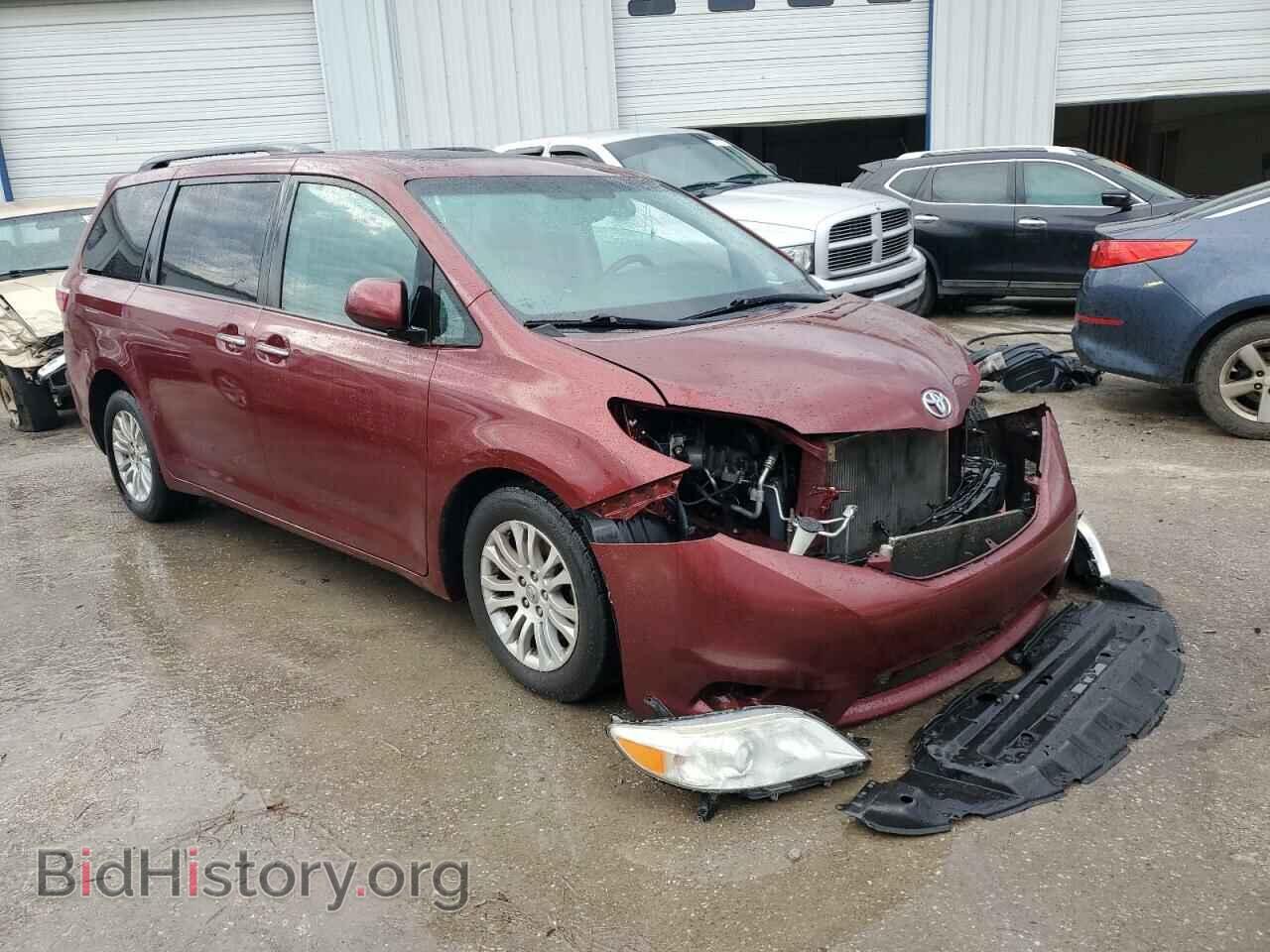 2017 TOYOTA All Models - VIN: 5TDYZ3DC8HS833536 - Фото 4