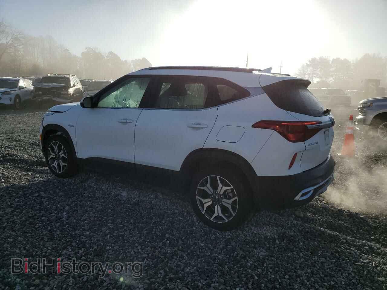 2021 KIA SELTOS - VIN: KNDERCAA1M7221978 - Фото 2