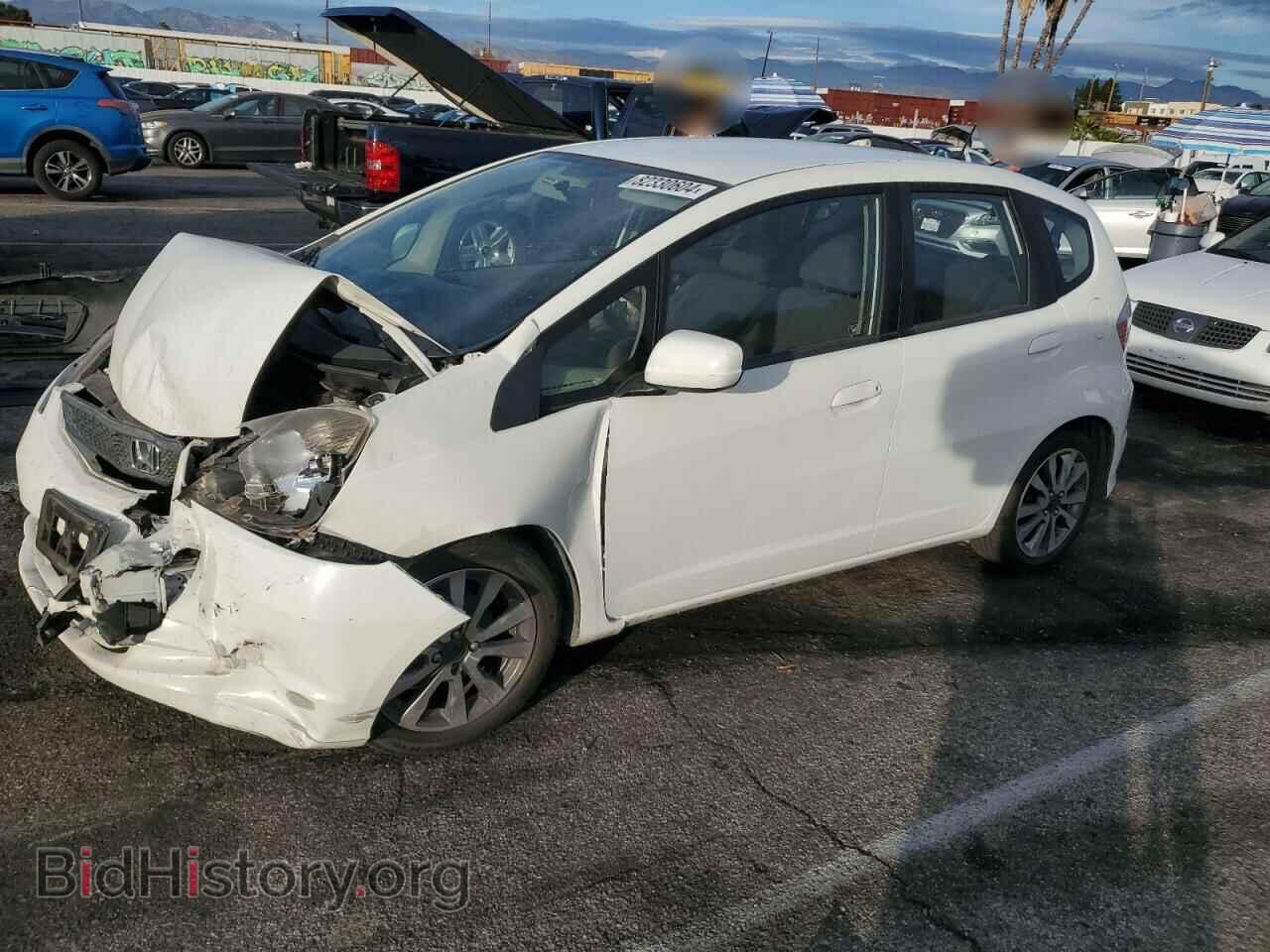 Фотография JHMGE8H35DC071503 - HONDA FIT 2013