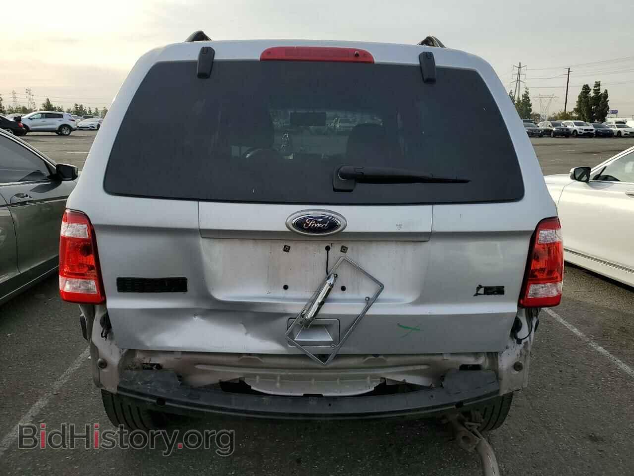 2011 FORD ESCAPE - VIN: 1FMCU0DG6BKA08180 - Photo 6