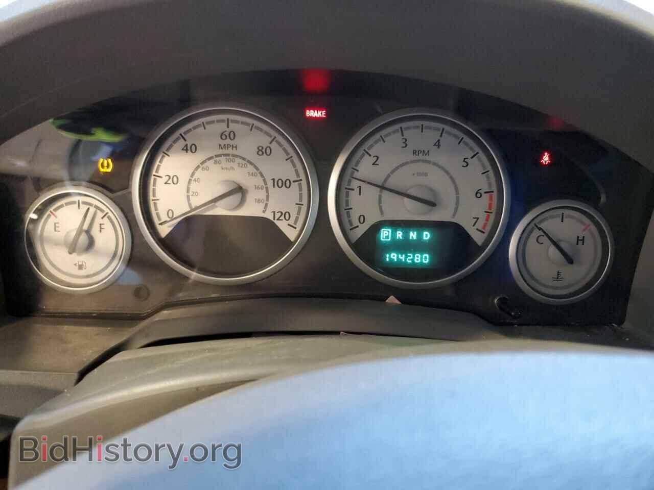 2010 CHRYSLER MINIVAN - VIN: 2A4RR2D10AR376372 - Фото 9