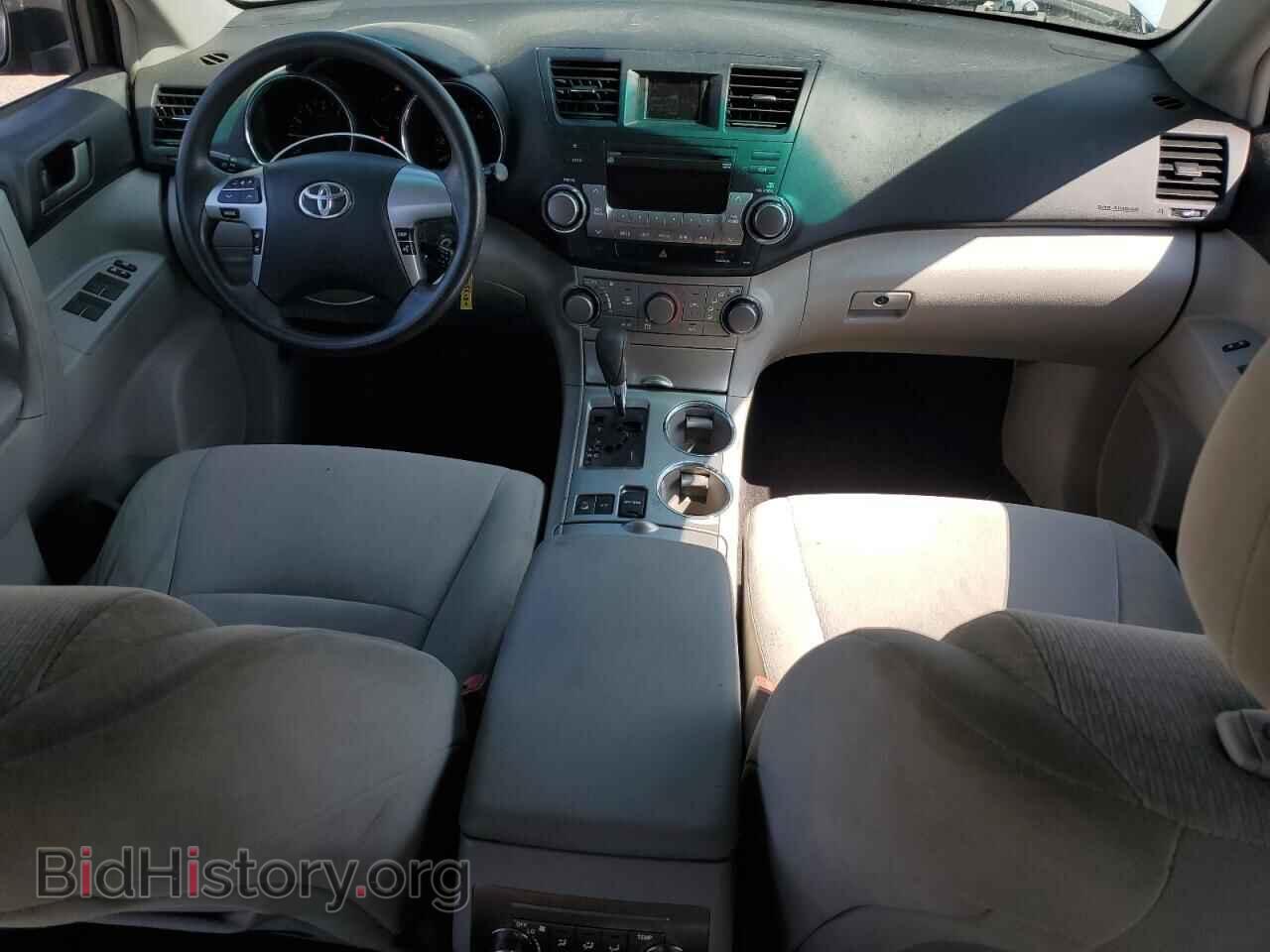 2011 TOYOTA HIGHLANDER - VIN: 5TDBK3EH1BS064390 - Фото 8