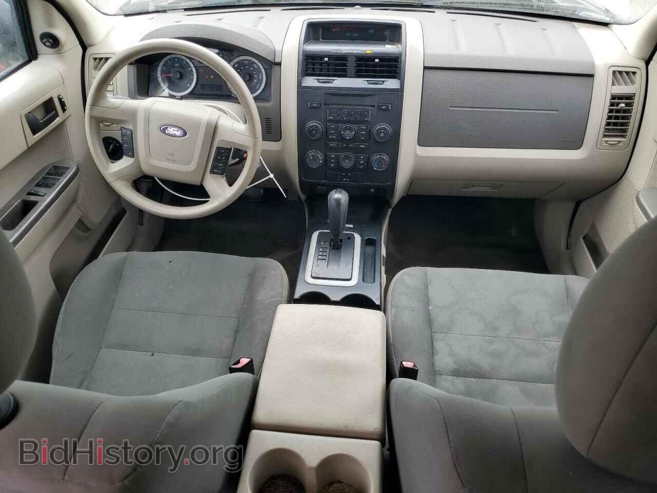 2011 FORD ESCAPE - VIN: 1FMCU0C76BKA08178 - Фото 8