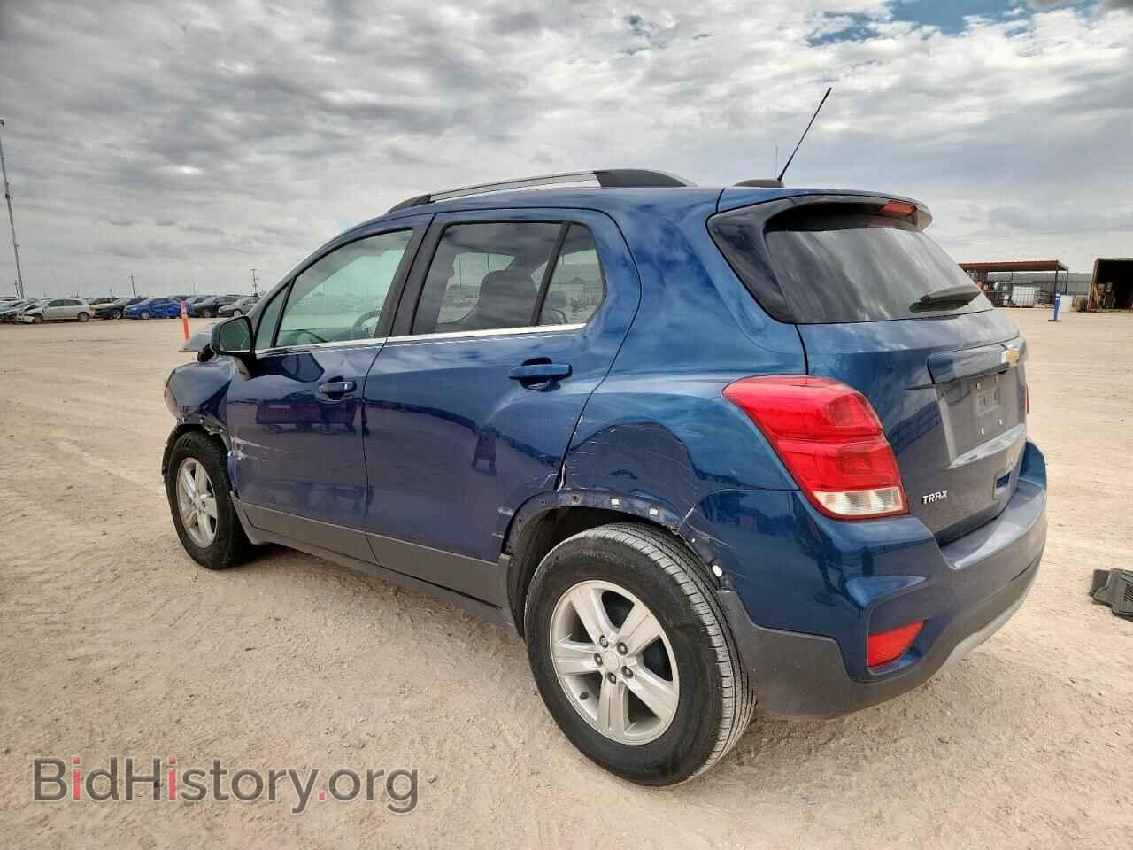 2020 CHEVROLET TRAX - VIN: 3GNCJLSB4LL323377 - Фото 2