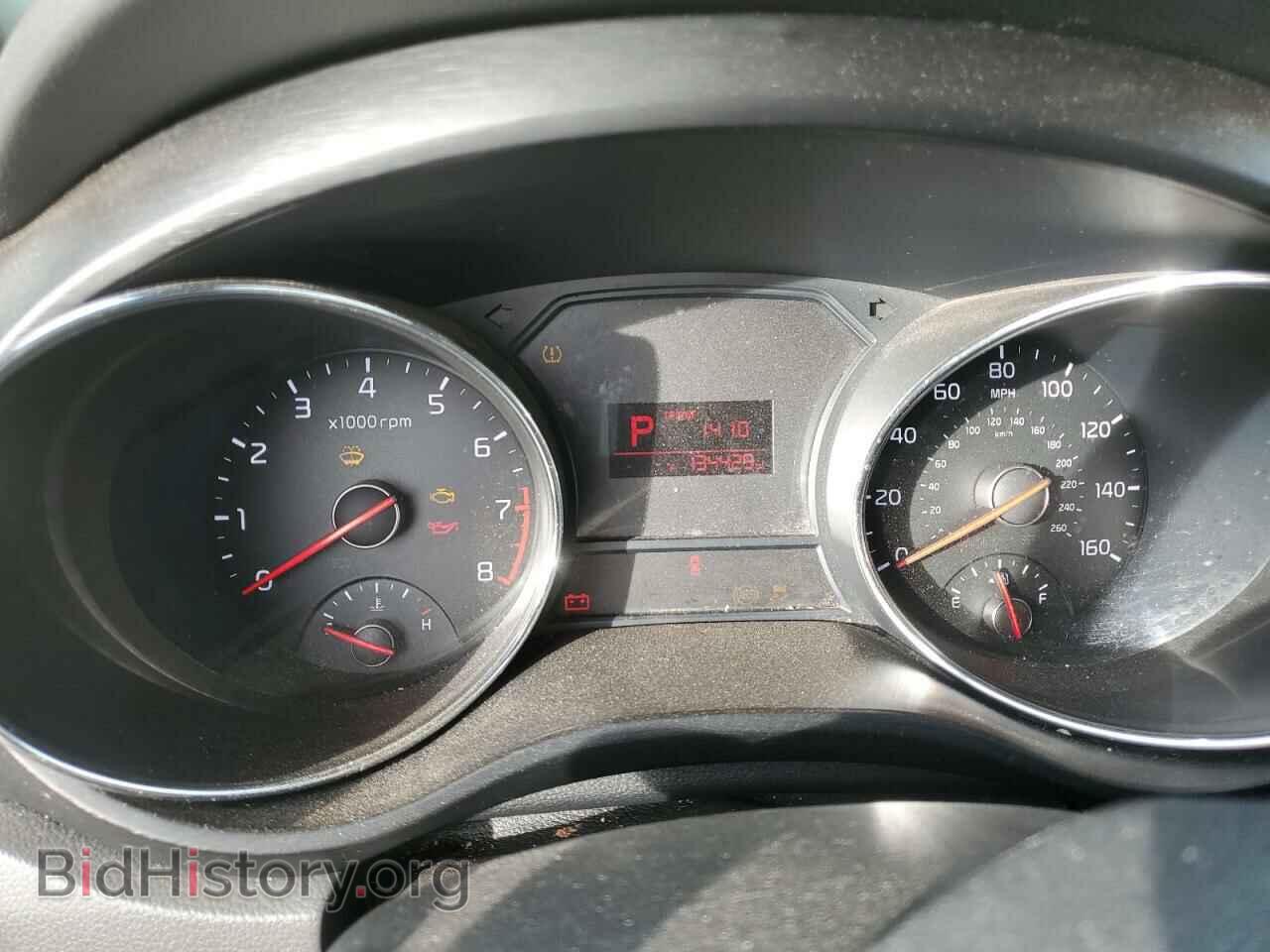 2016 KIA All Models - VIN: KNDMB5C17G6082829 - Фото 9