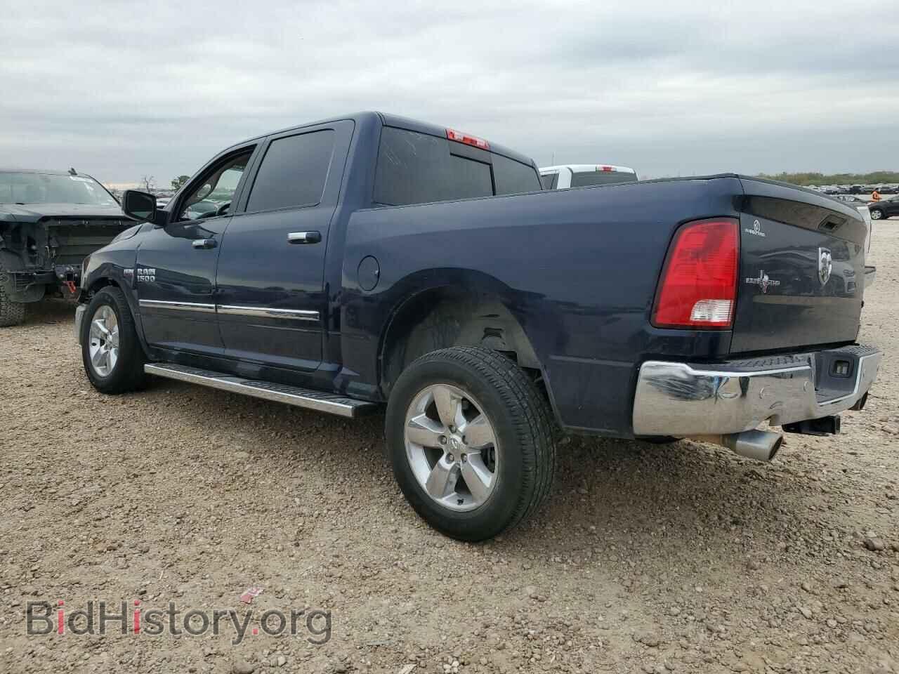 2017 RAM 1500 - VIN: 3C6RR6LT3HG790060 - Photo 2