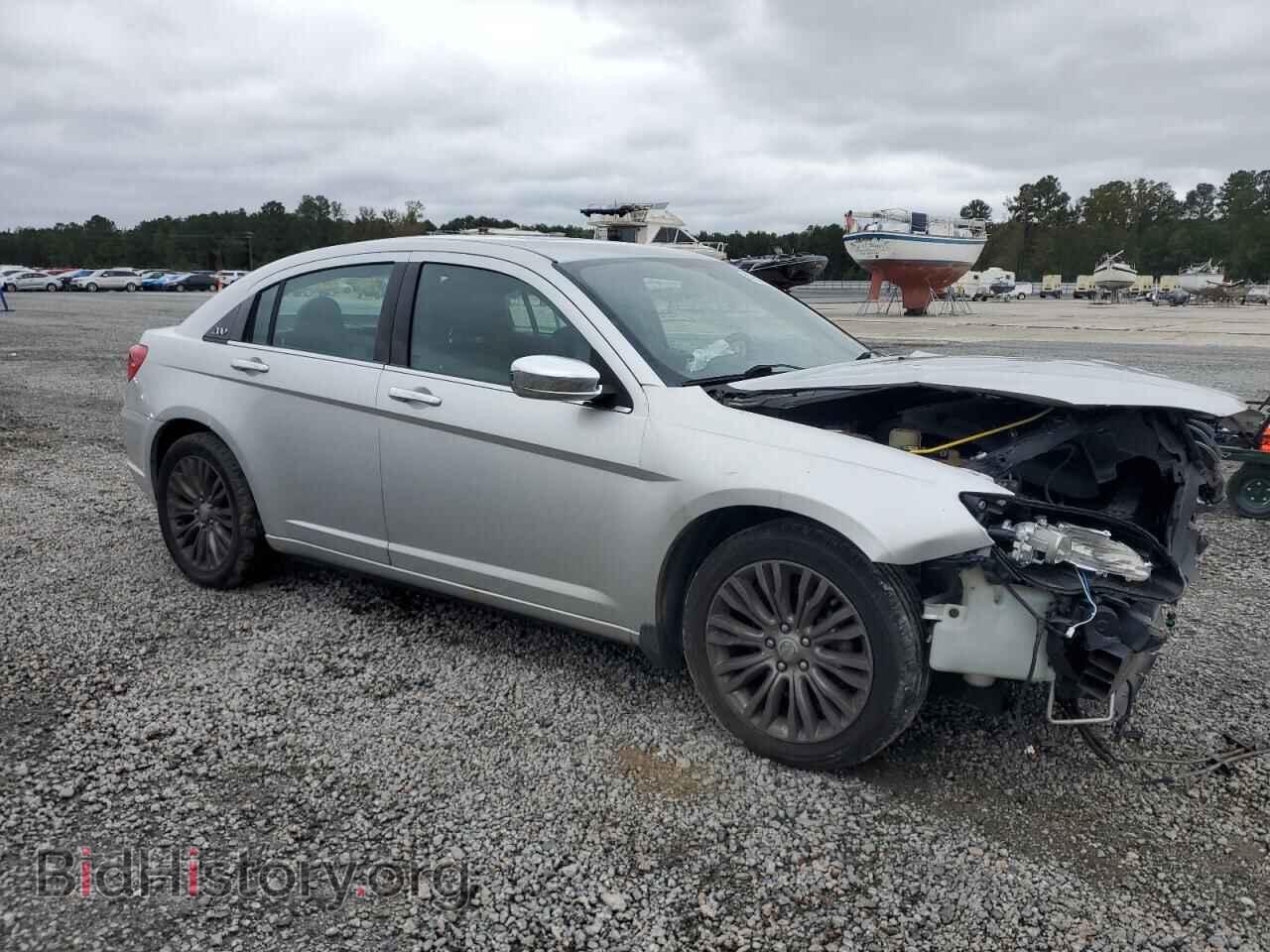 2012 CHRYSLER 200 - VIN: 1C3CCBCG1CN305270 - Фото 4