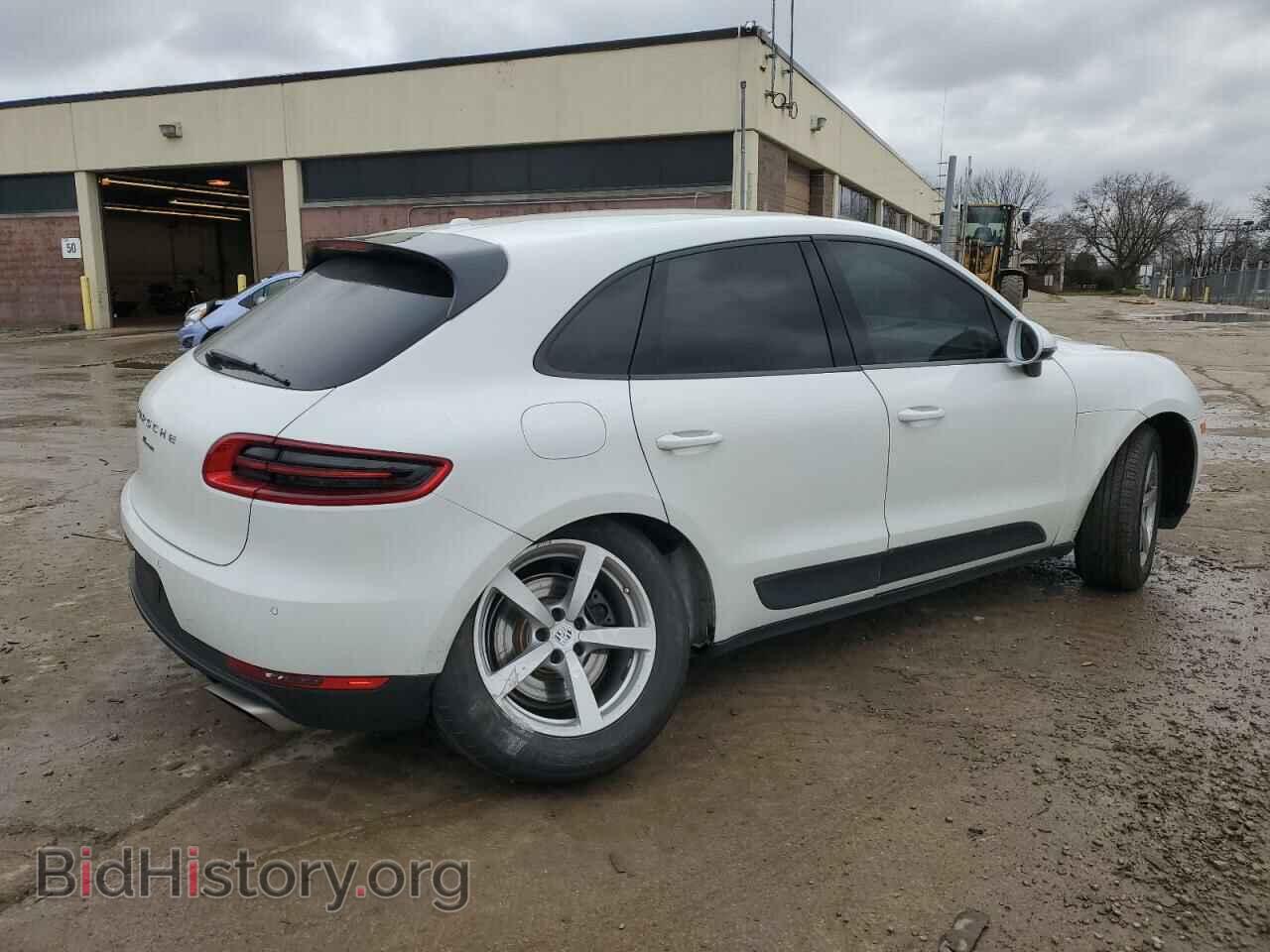 2017 PORSCHE MACAN - VIN: WP1AA2A53HLB00237 - Photo 3