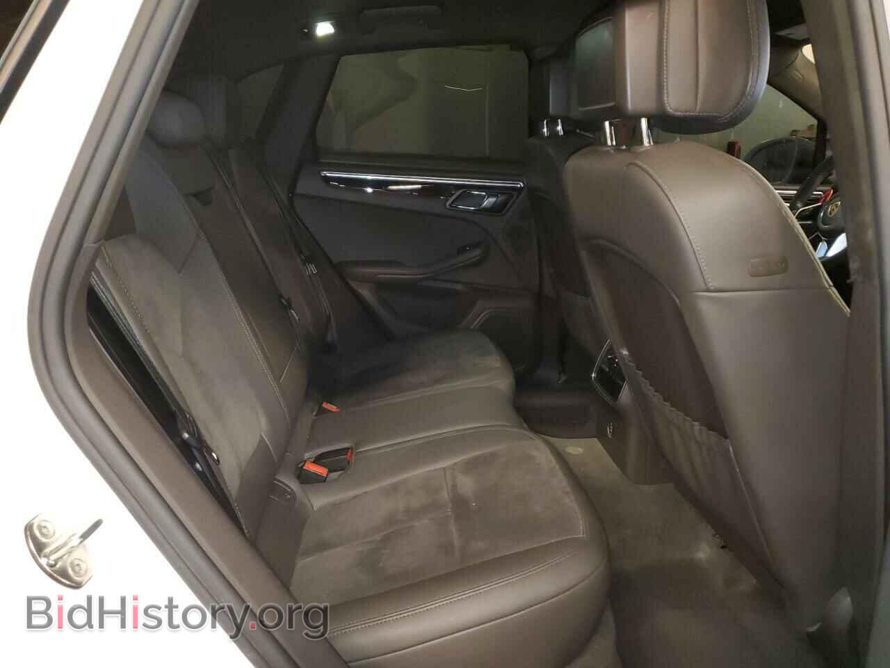 2017 PORSCHE MACAN - VIN: WP1AA2A53HLB00237 - Photo 10