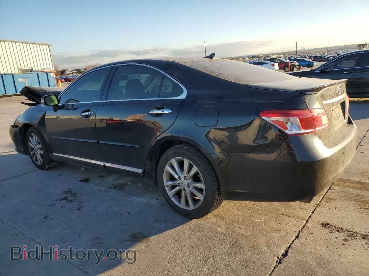 2011 LEXUS ES350 - VIN: JTHBK1EG9B2422546 - Фото 2