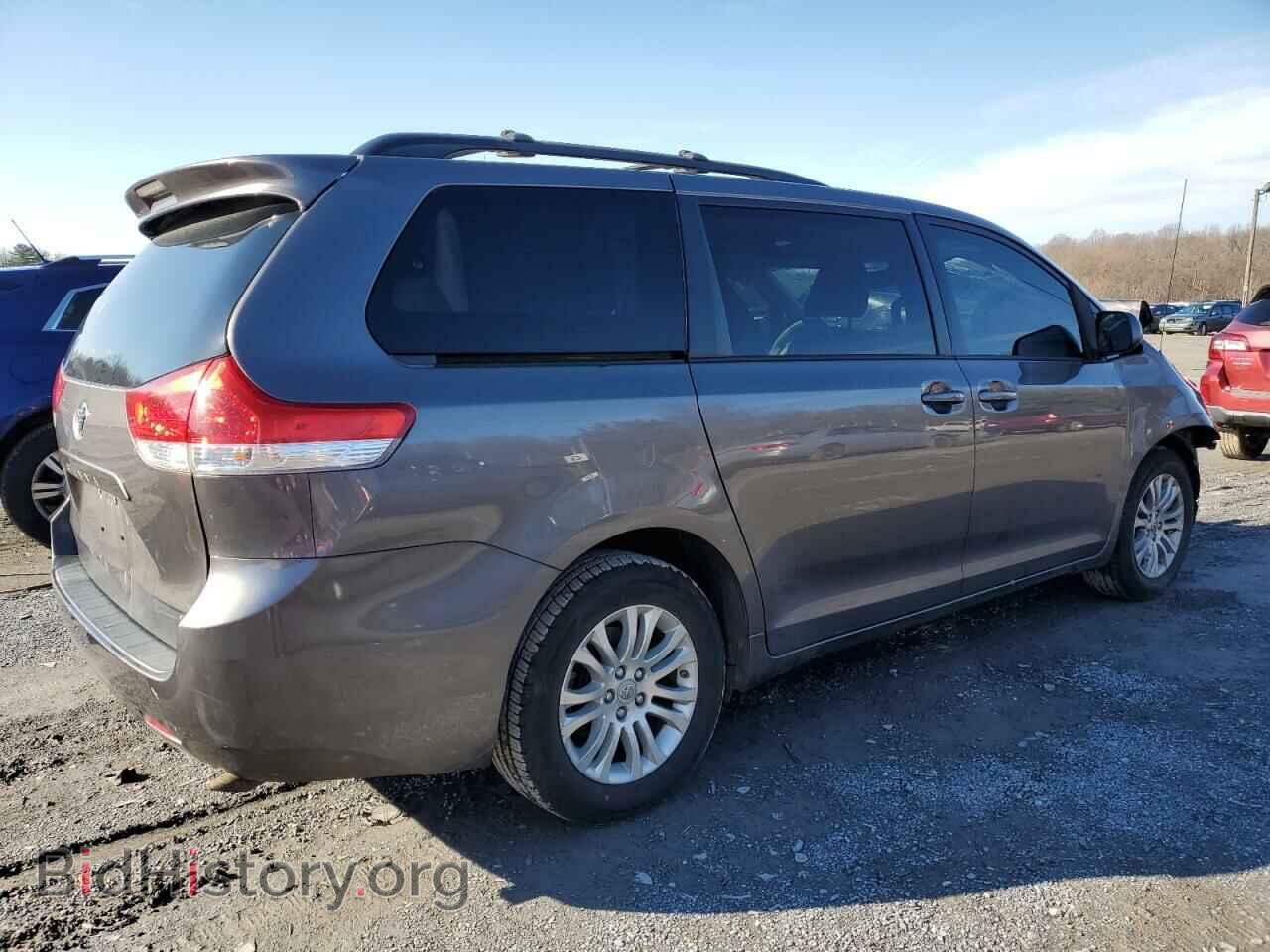 2014 TOYOTA All Models - VIN: 5TDYK3DC4ES422277 - Фото 3